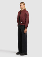 khujo-kasia-jacke-damen-bomberjacke-winterjacke-loose-fit-in-burgundy-red image 2