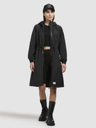 khujo-coat-tuuli-black-knielanger-windbreaker-mit-kapuze image 7