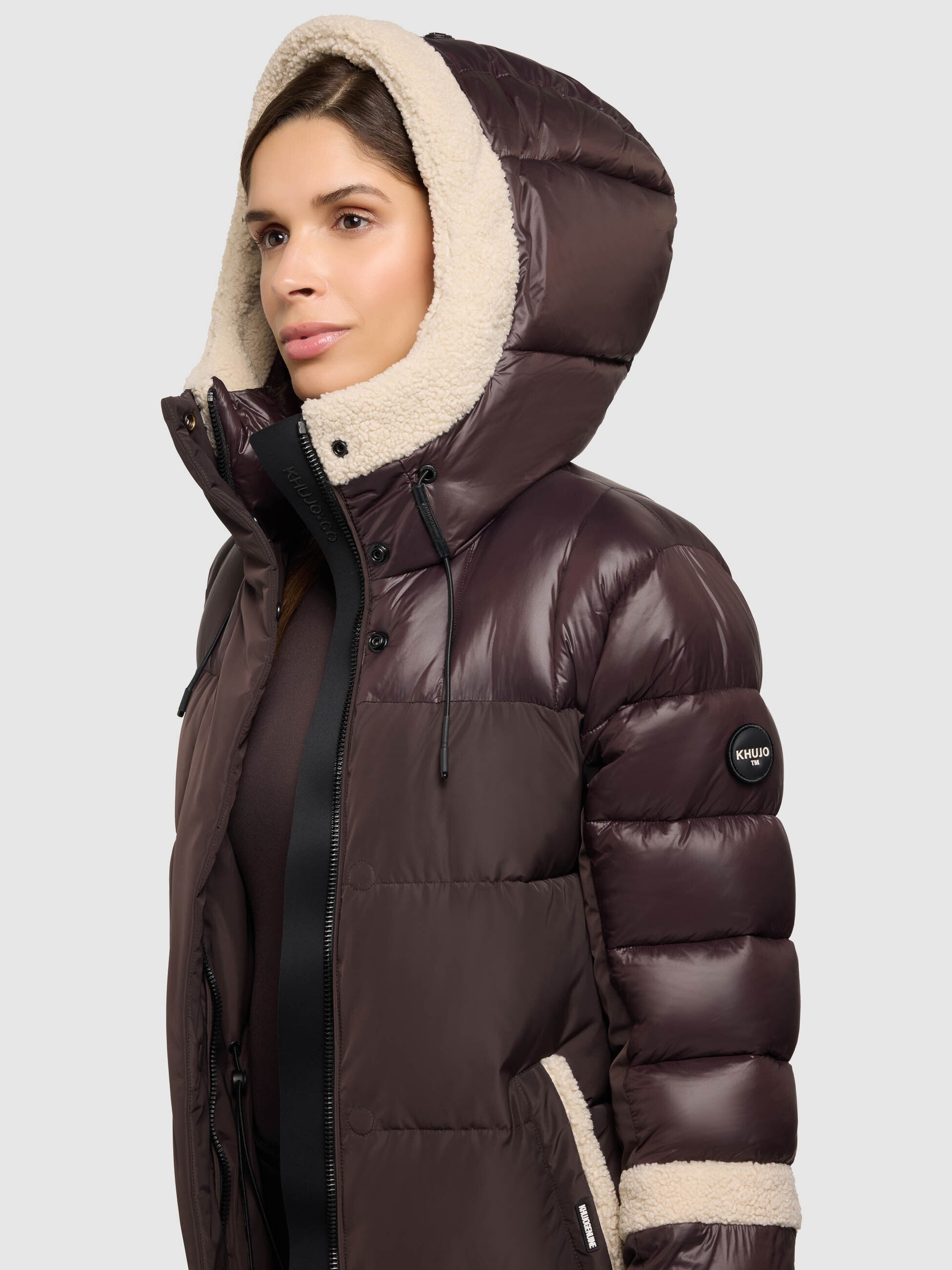 khujo-mantel-desna2-moody-plum-damen-steppmantel-knielang-mit-teddyfleece image 7