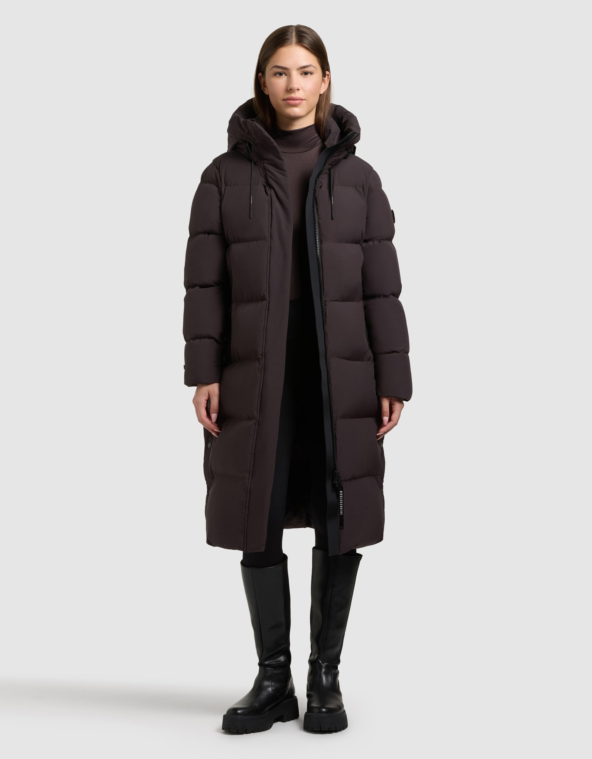 khujo-mantel-coulin-matt-moody-plum-damen-steppmantel-knielang-ultraleicht image 2