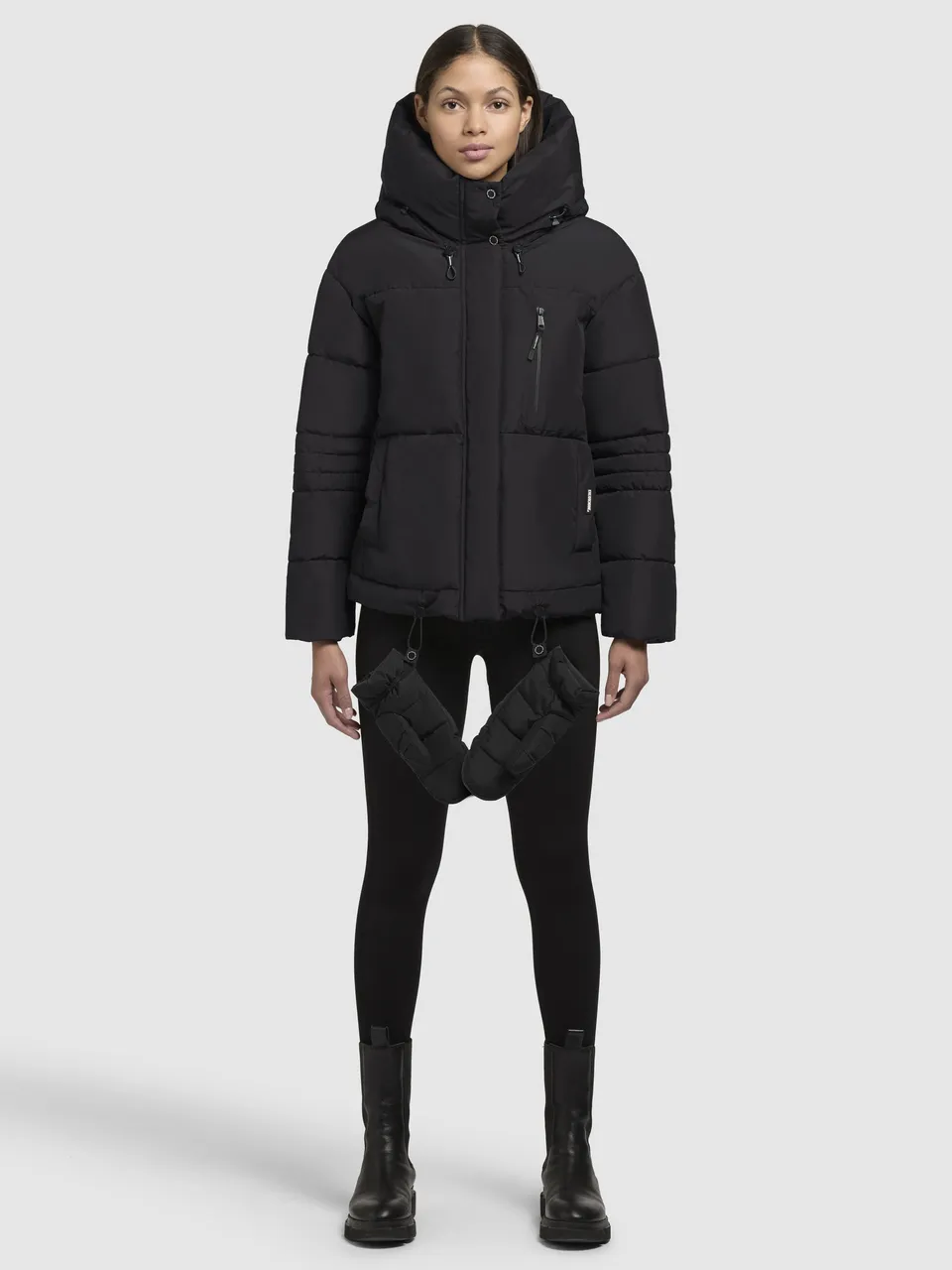 khujo-jacket-peeke-black-winterjacke-wattiert-mit-handschuhen image 1