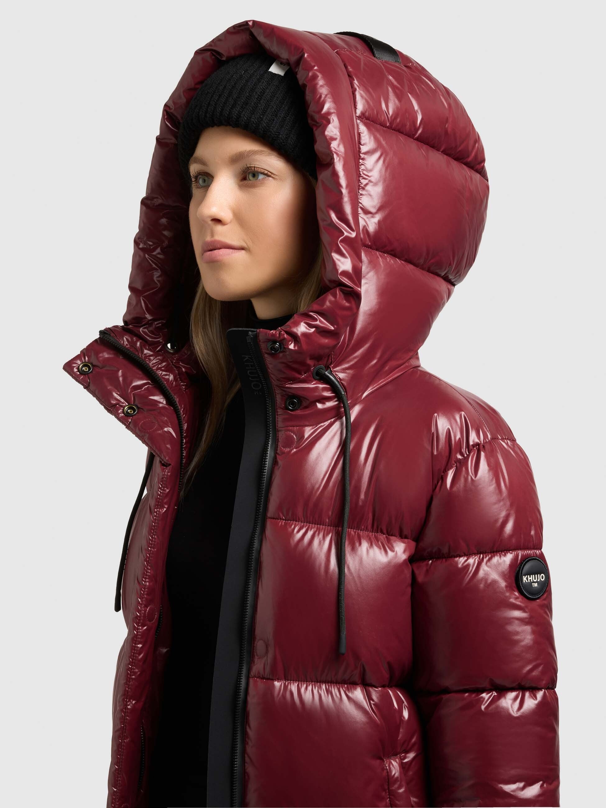 khujo-jacke-janou-mahagoni-red-gl-nzende-steppjacke-mit-kapuze image 7