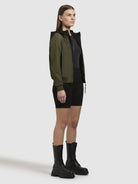 khujo-jacke-seeam-olivgr-n-h-ftlange-damen-bomberjacke-mit-herausnehmbarem-kapuz image 6