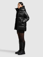 khujo-cara-black-damen-steppjacke-loose-fit-mit-kapuze image 2