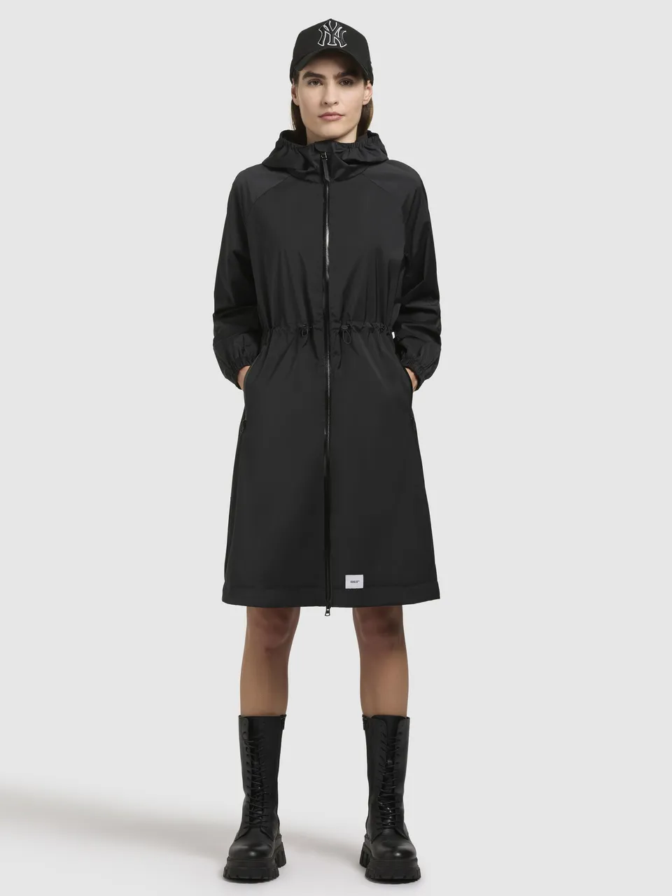 khujo-coat-tuuli-black-knielanger-windbreaker-mit-kapuze image 1
