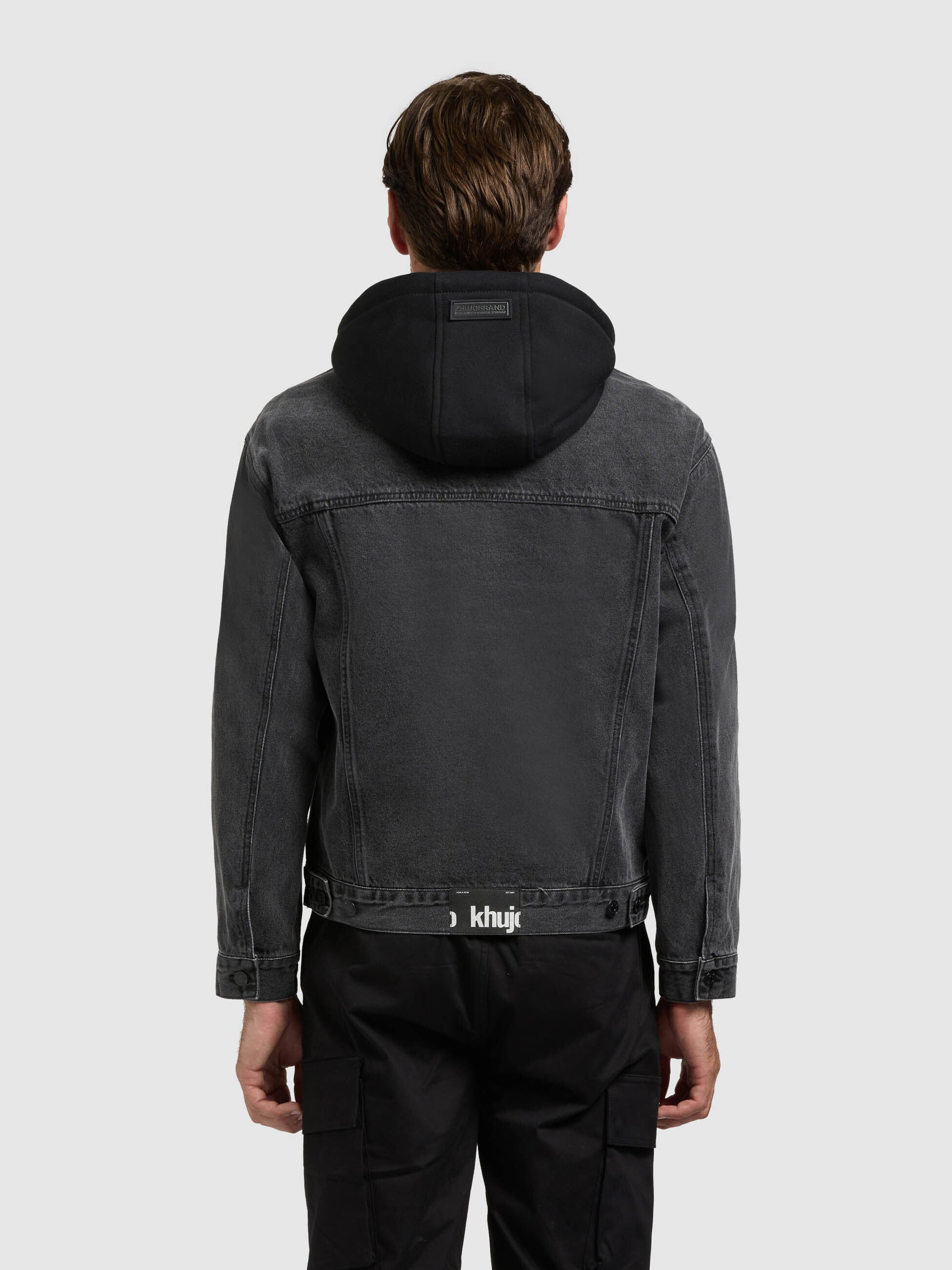 khujo-jeansjacke-jokin-black-2in1-denimjacke-mit-abnehmbarer-kapuze image 3
