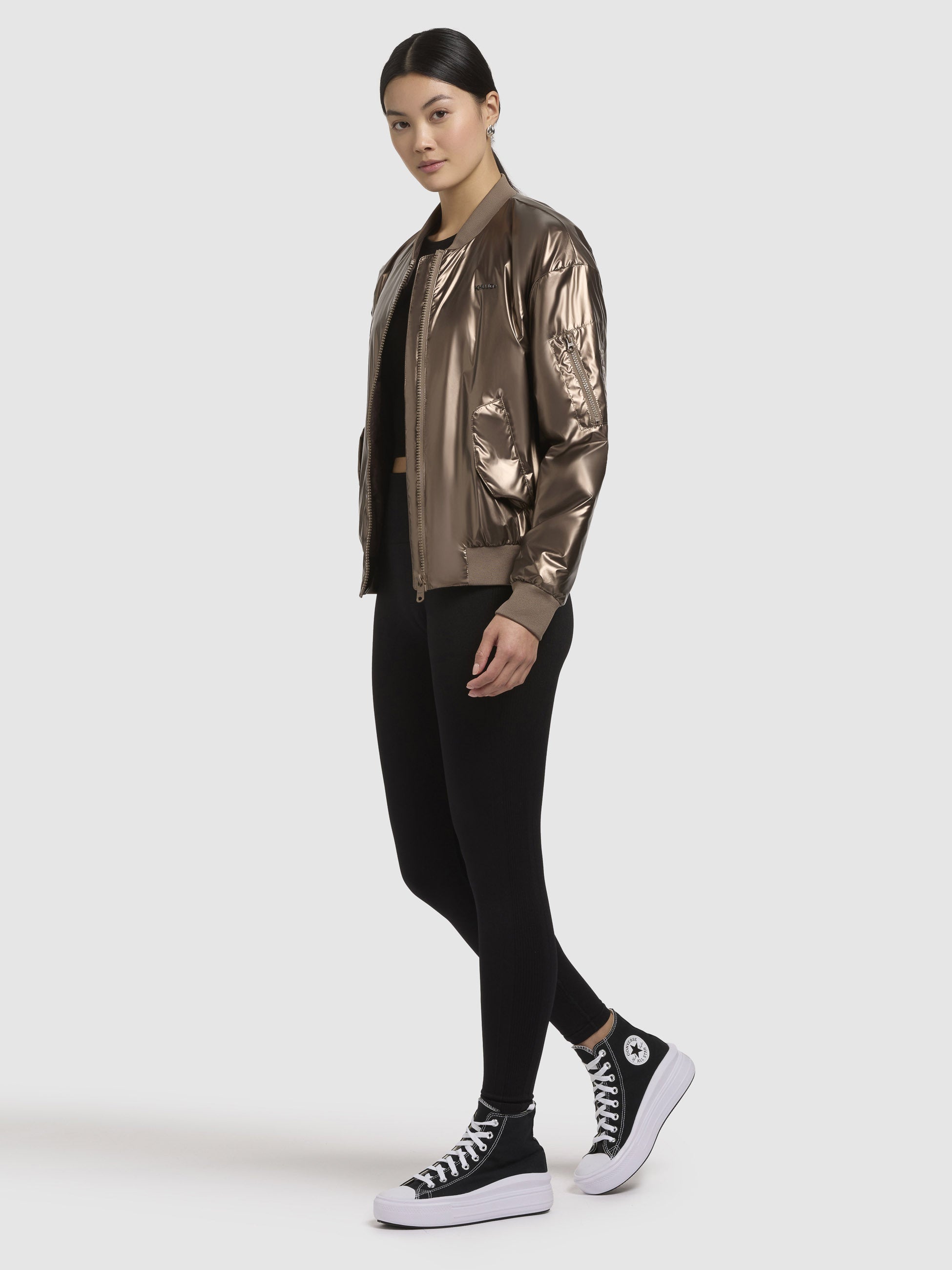 khujo-jacke-aneo-bomberjacke-loose-fit-in-braun-metallic image 2