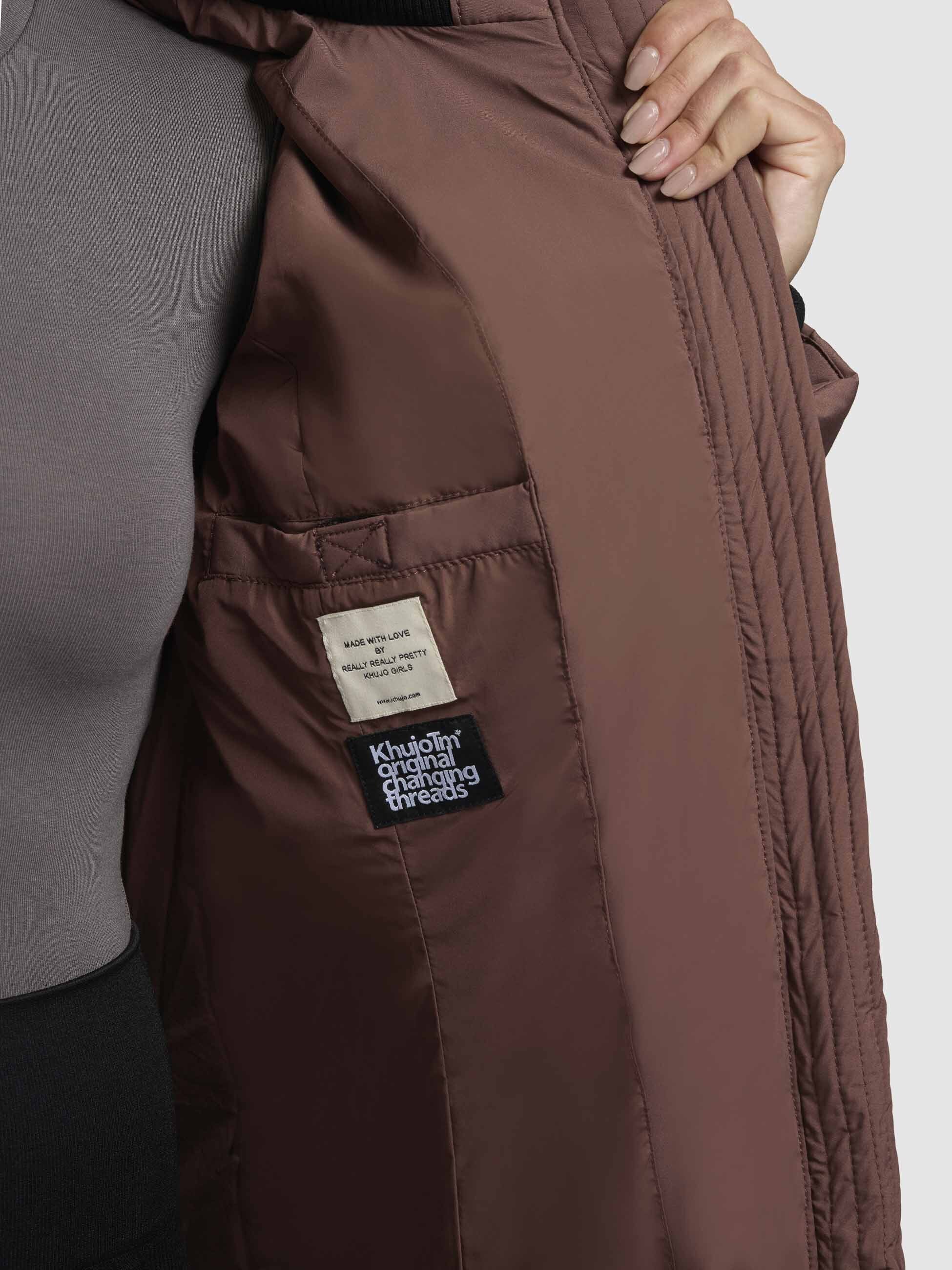 khujo-aribay5-mantel-rotbraun-damen-lange-steppjacke-mit-strick image 8