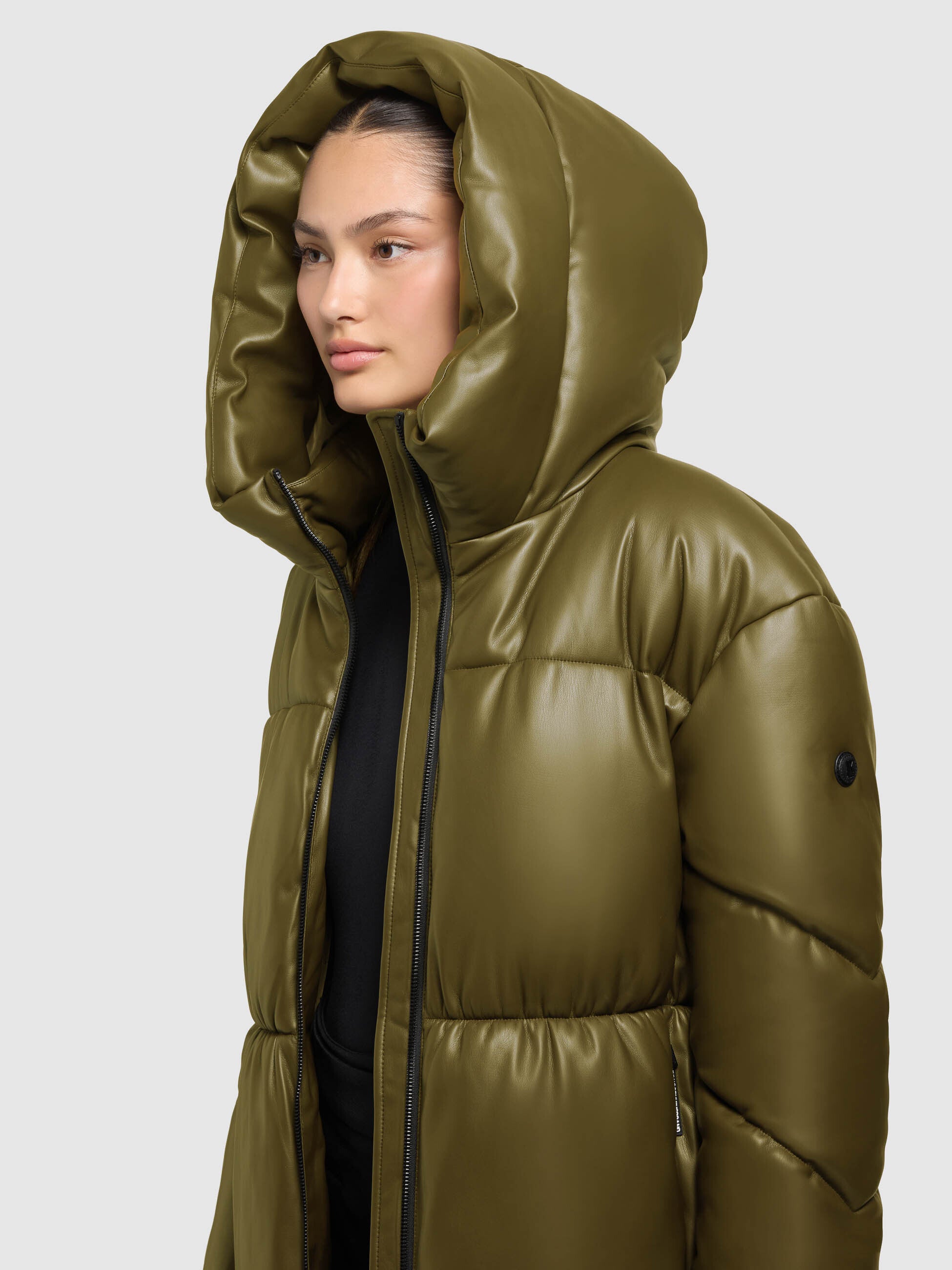 khujo-mantel-lorsa-olive-damen-wintermantel-loose-fit-in-lederoptik image 7