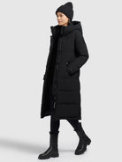 khujo-mantel-dairi-schwarz-steppmantel-knielang-mit-kapuze image 6