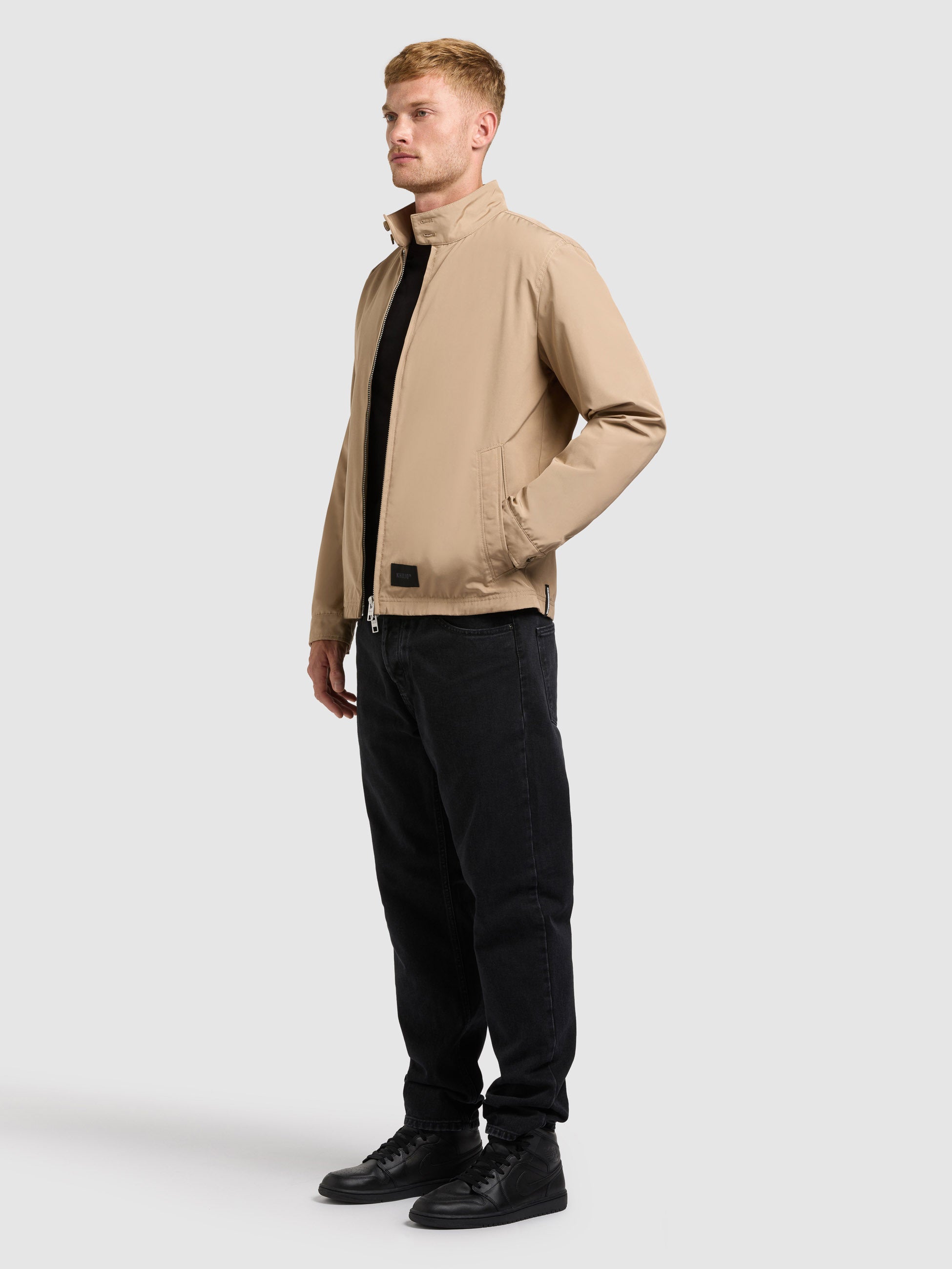 khujo-jacke-cover-light-camel-leichter-blouson-f-r-stadt-und-bergang image 2