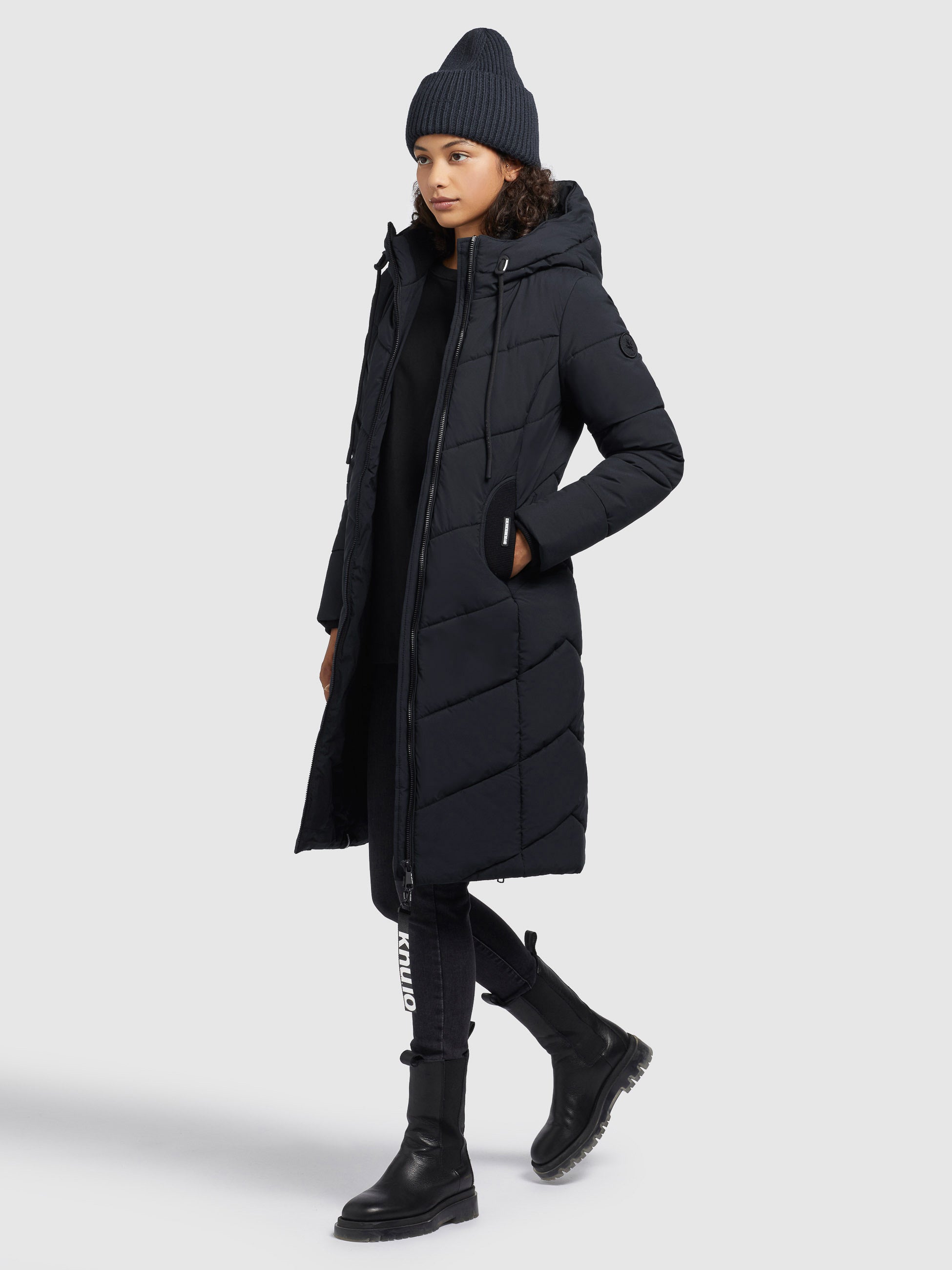khujo-aribay4-light-damen-mantel-dunkelblau-lange-steppjacke image 6