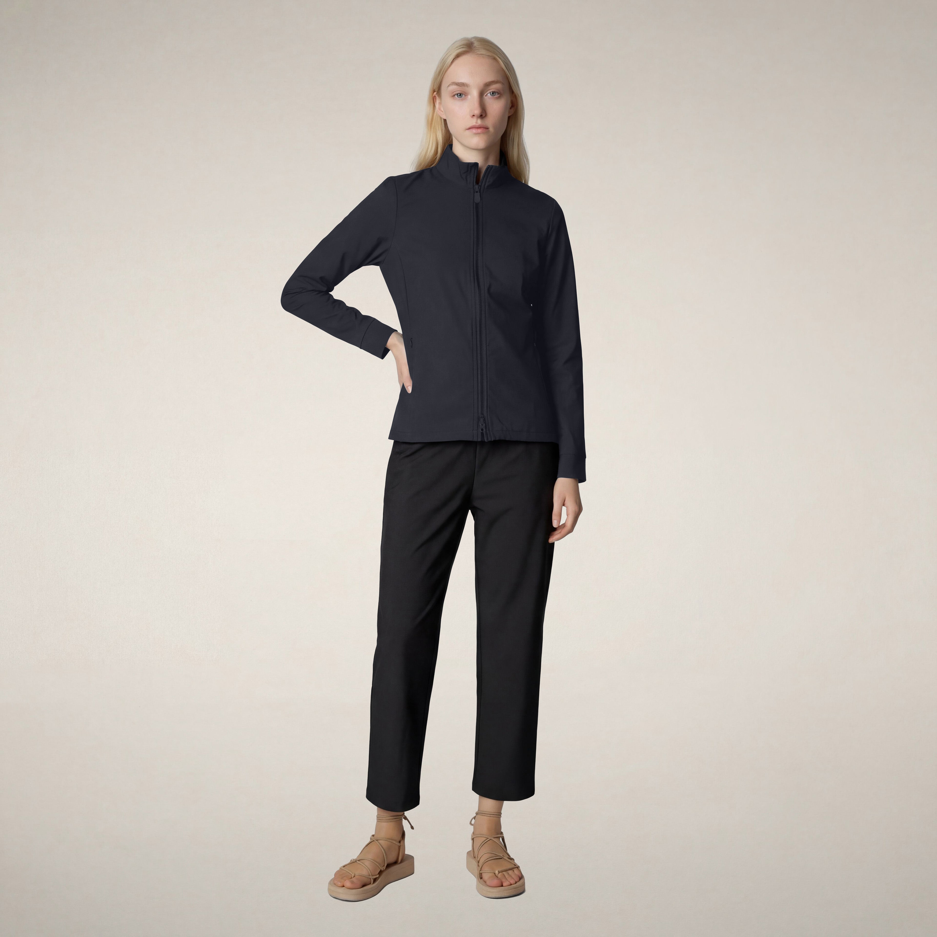 save-the-duck-pella-track-jacket-damen-blu-nero-smartleisure-zip-sweatshirt image 1