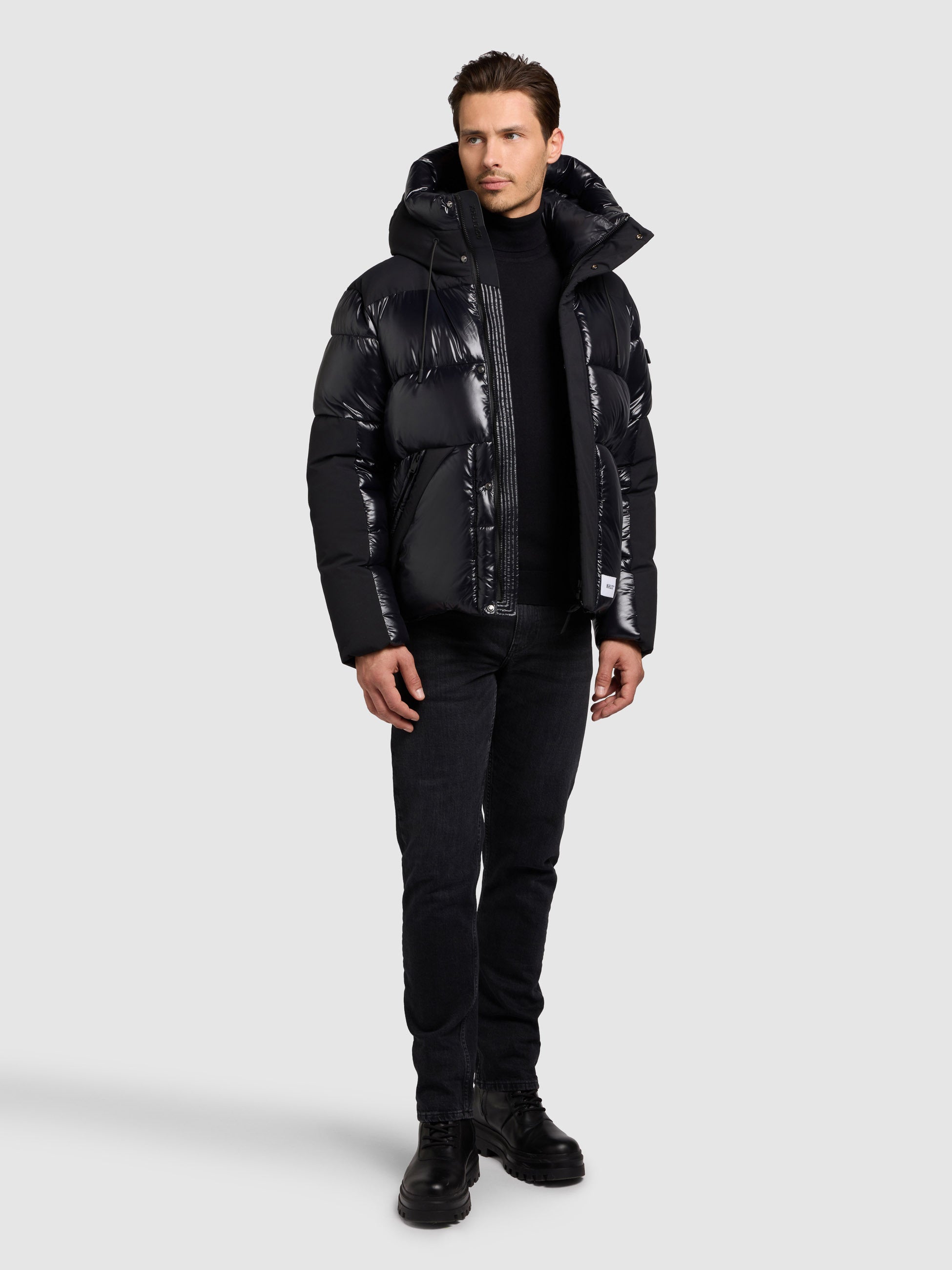 khujo-alst-jacke-black-gl-nzende-steppjacke-regular-fit-h-ftlang-mit-kapuze-f-r- image 6