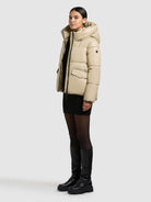 khujo-jacke-aurora-beige-gesteppte-kapuzenjacke-damen-in-lederoptik image 2