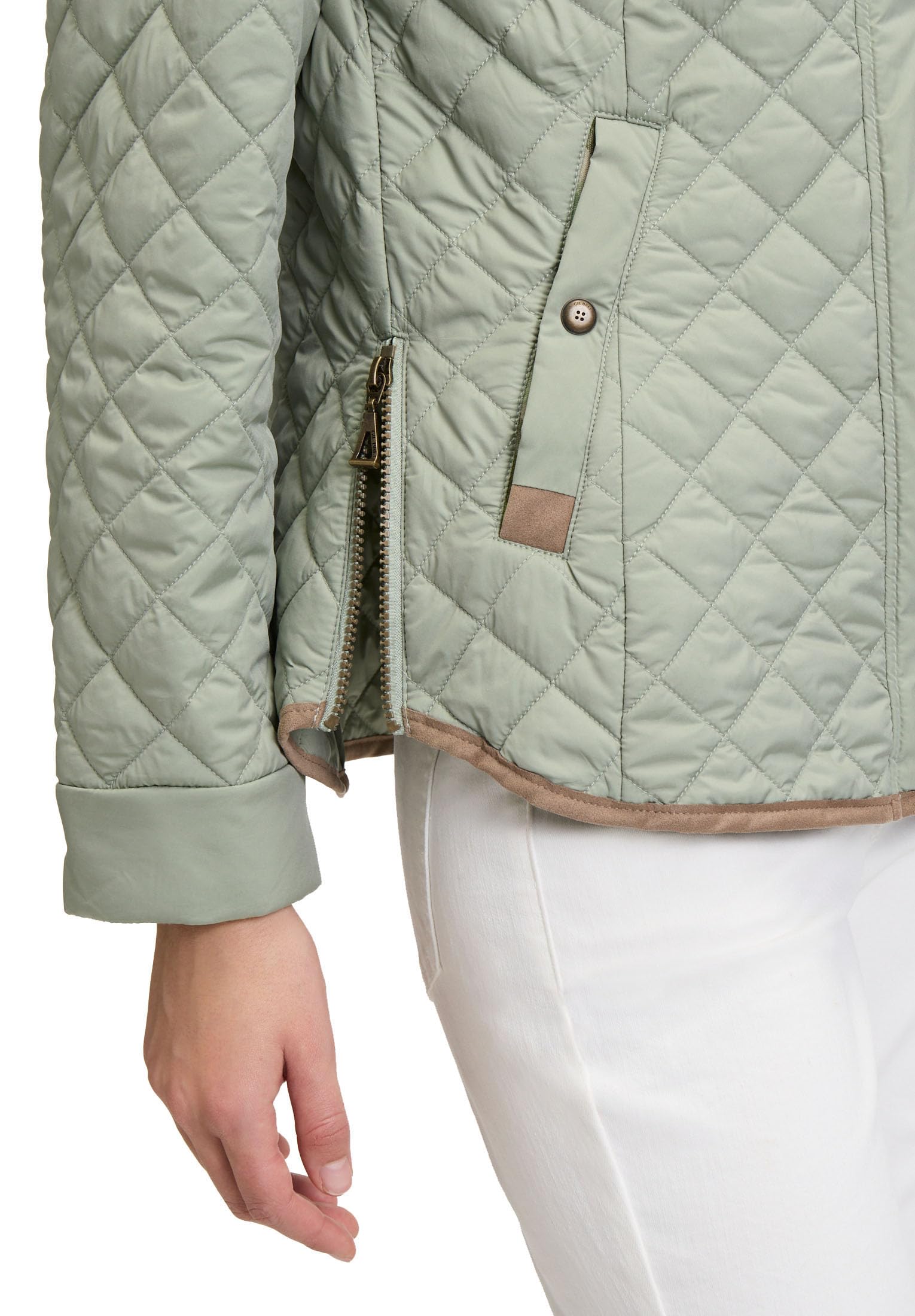 gil-bret-damen-steppjacke-9005-5227-karo-materialmix-mit-lederimitat-wattiert image 6