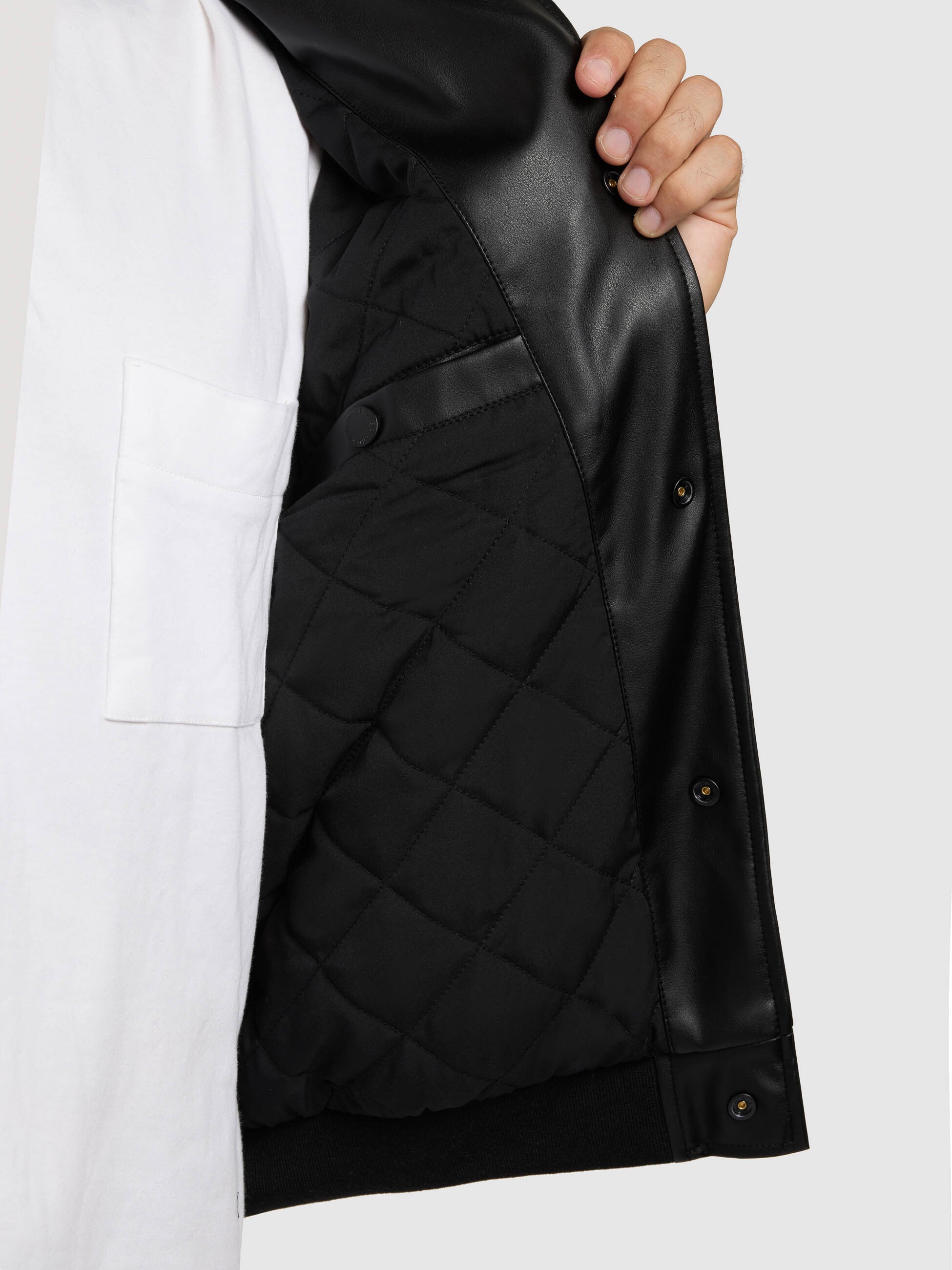 khujo-jacke-cale-black-herren-blousonjacke-aus-kunstleder image 6