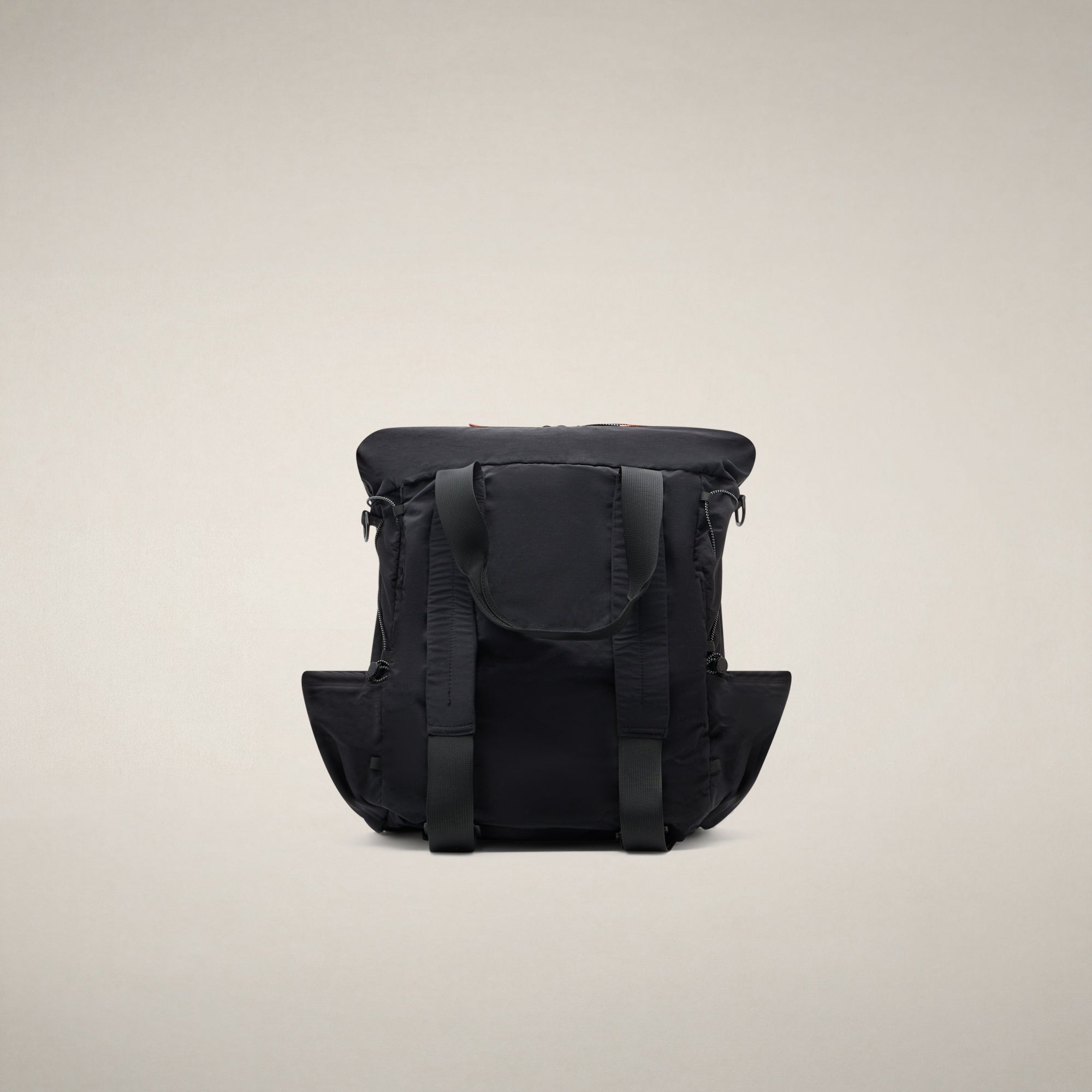 save-the-duck-seb-convertible-tote-rucksack-schwarz-aus-recyceltem-nylon image 2
