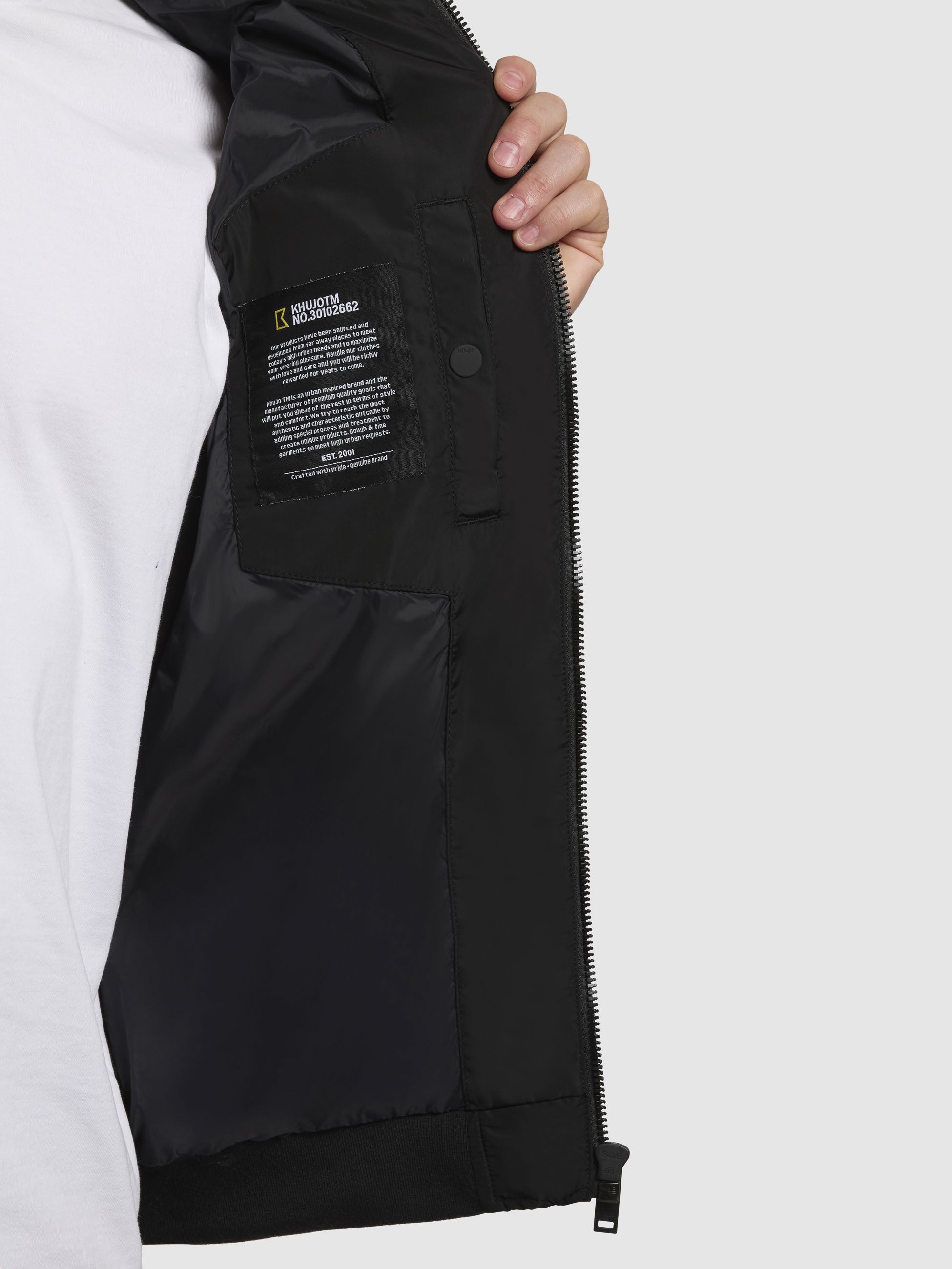khujo-jacke-listener-schwarz-bomberjacke-blousonjacke-h-ftlang image 8