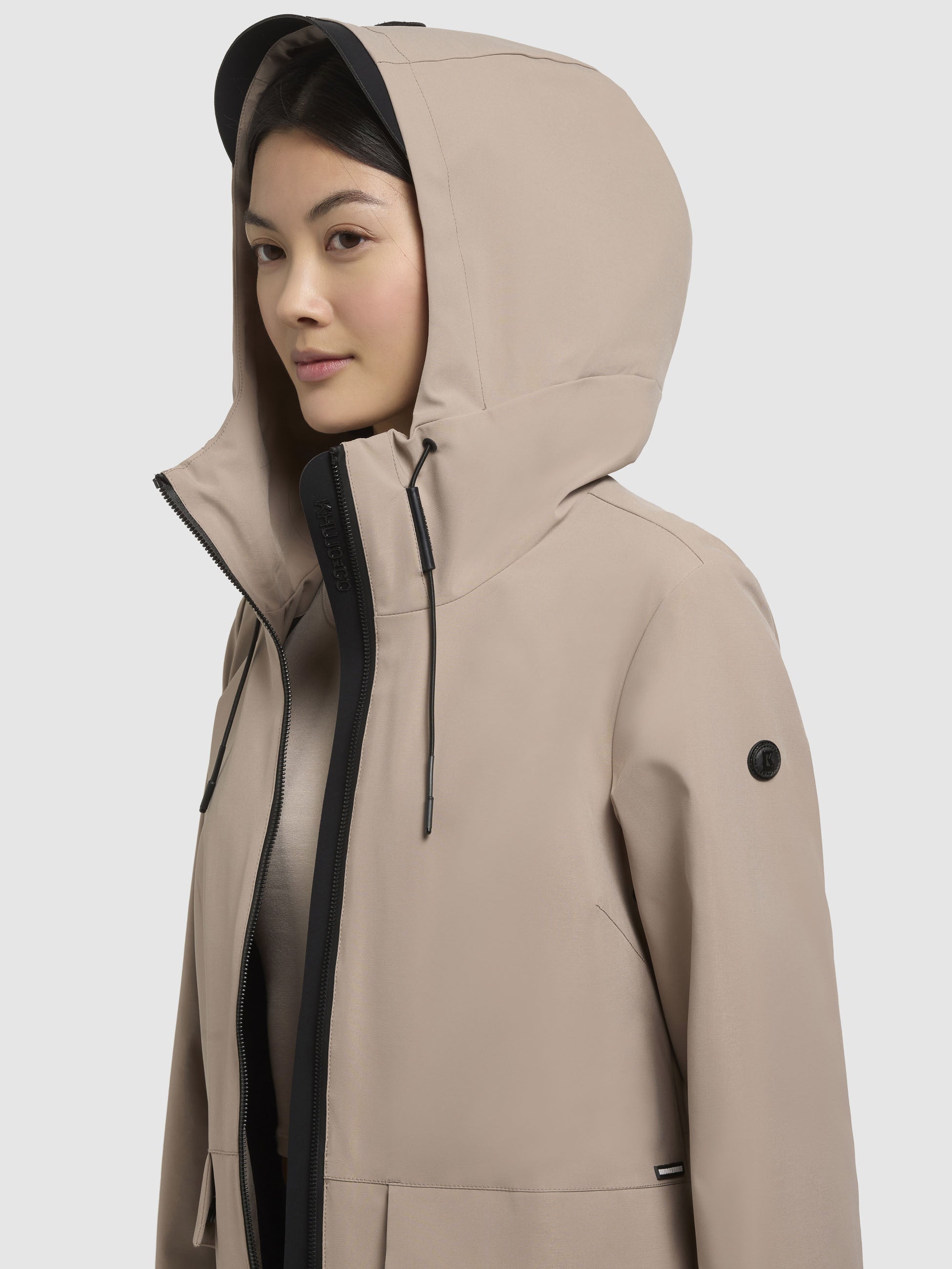 khujo-jacke-yoni-damen-regenjacke-beige-wasserabweisend image 7