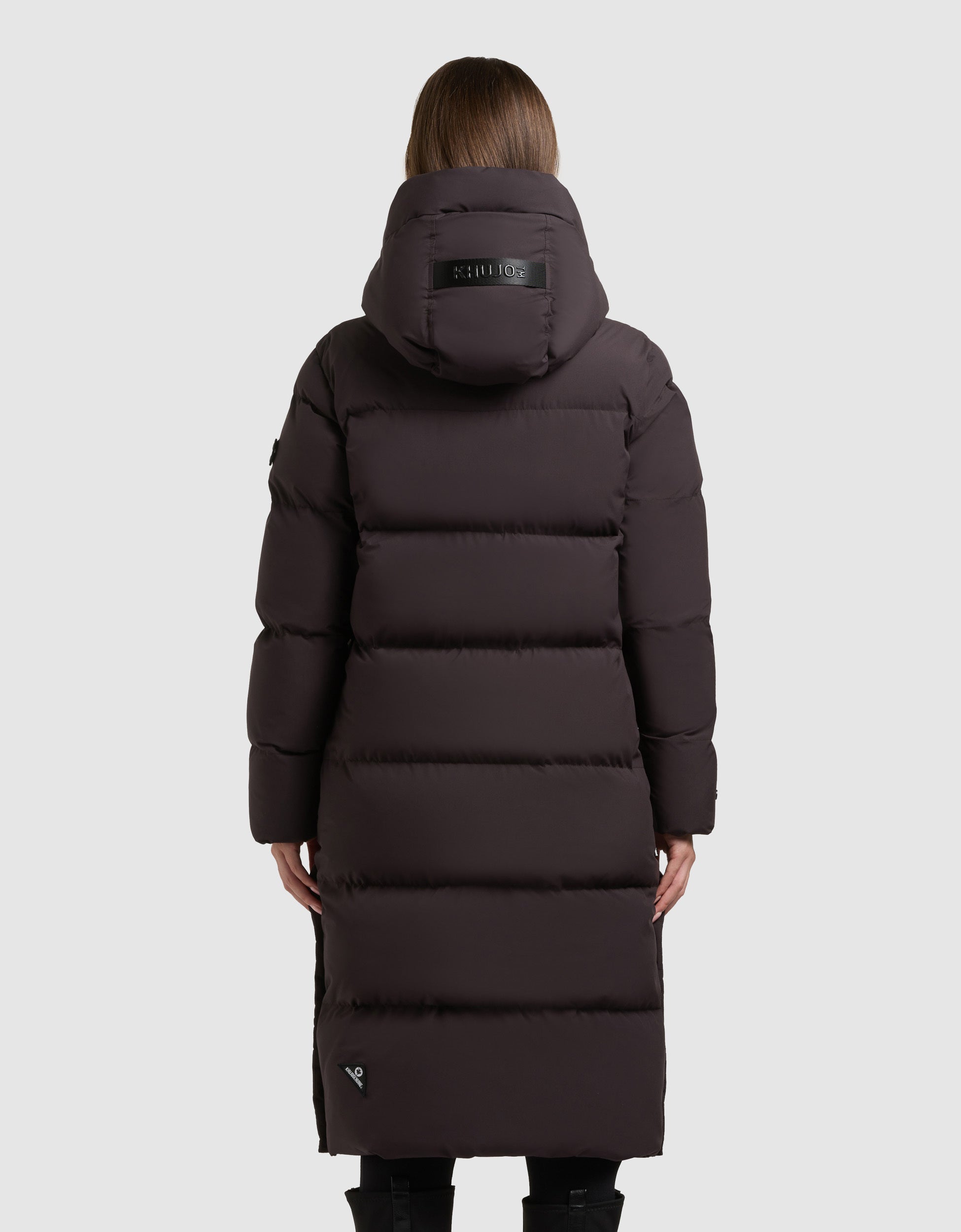 khujo-mantel-coulin-matt-moody-plum-damen-steppmantel-knielang-ultraleicht image 3