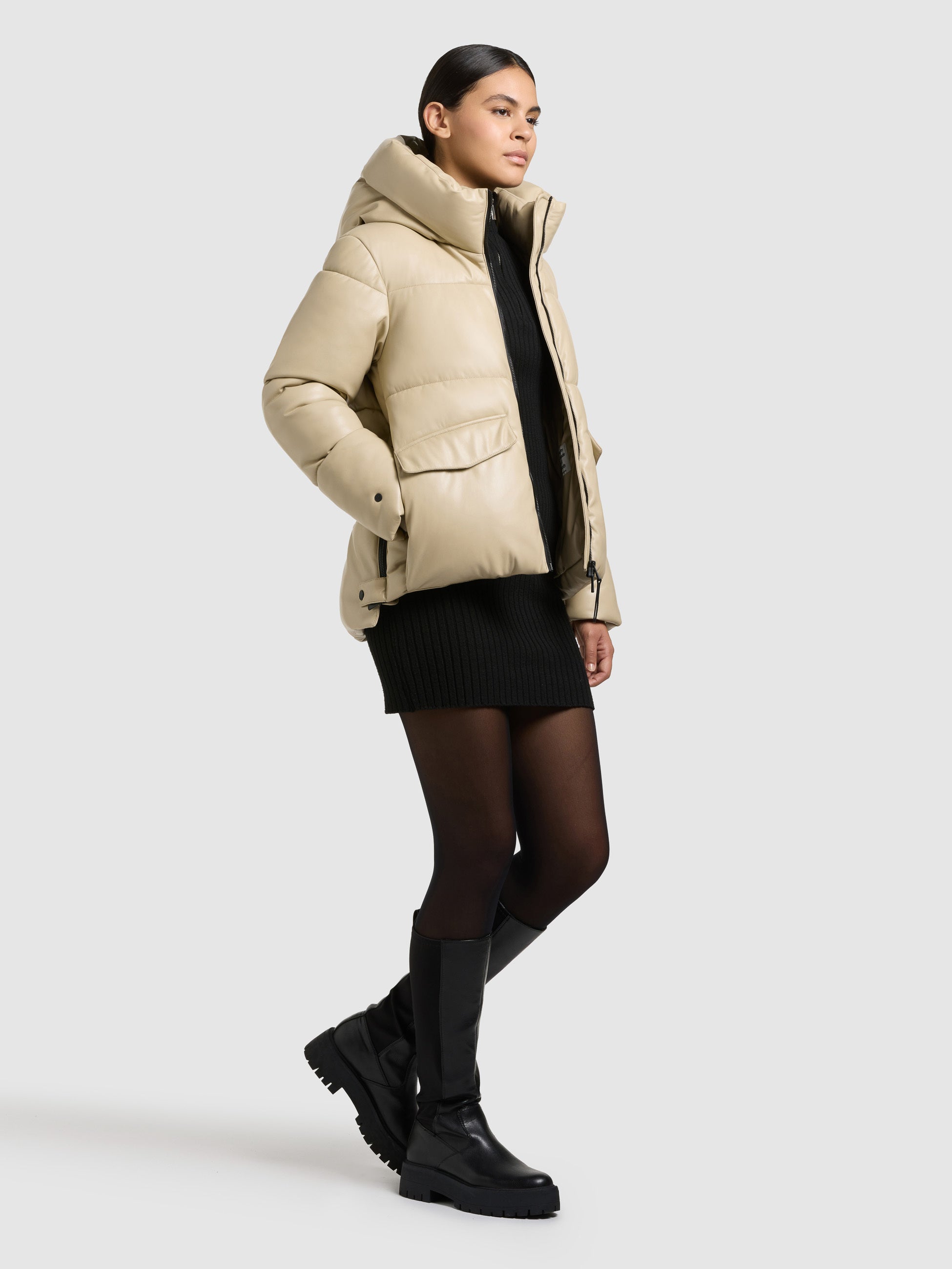 khujo-jacke-aurora-damen-kapuzenjacke-beige-lederoptik image 6