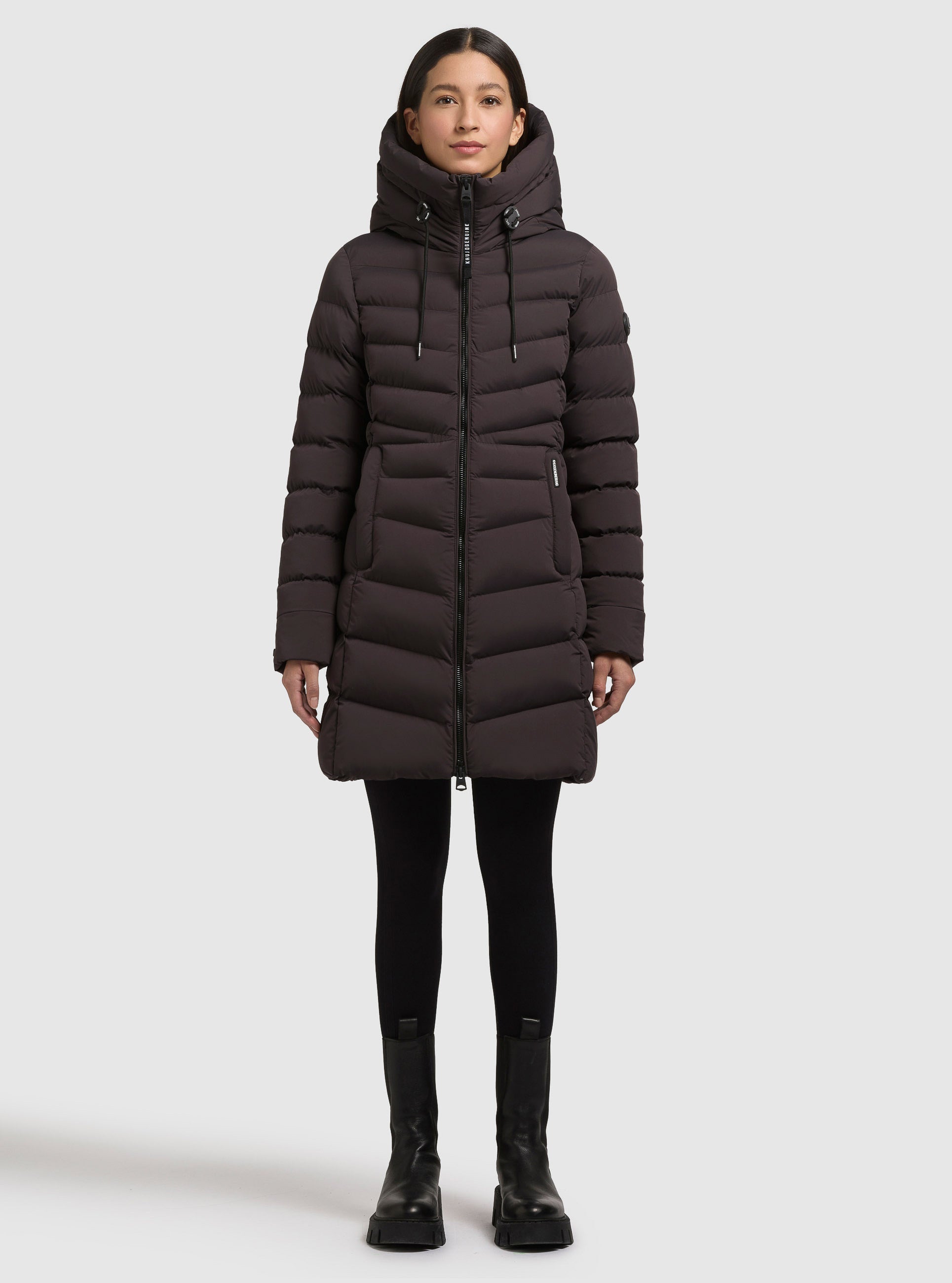 khujo-mantel-tuhani5-moody-plum-leichter-stepp-kurzmantel-damen-slim-fit image 1