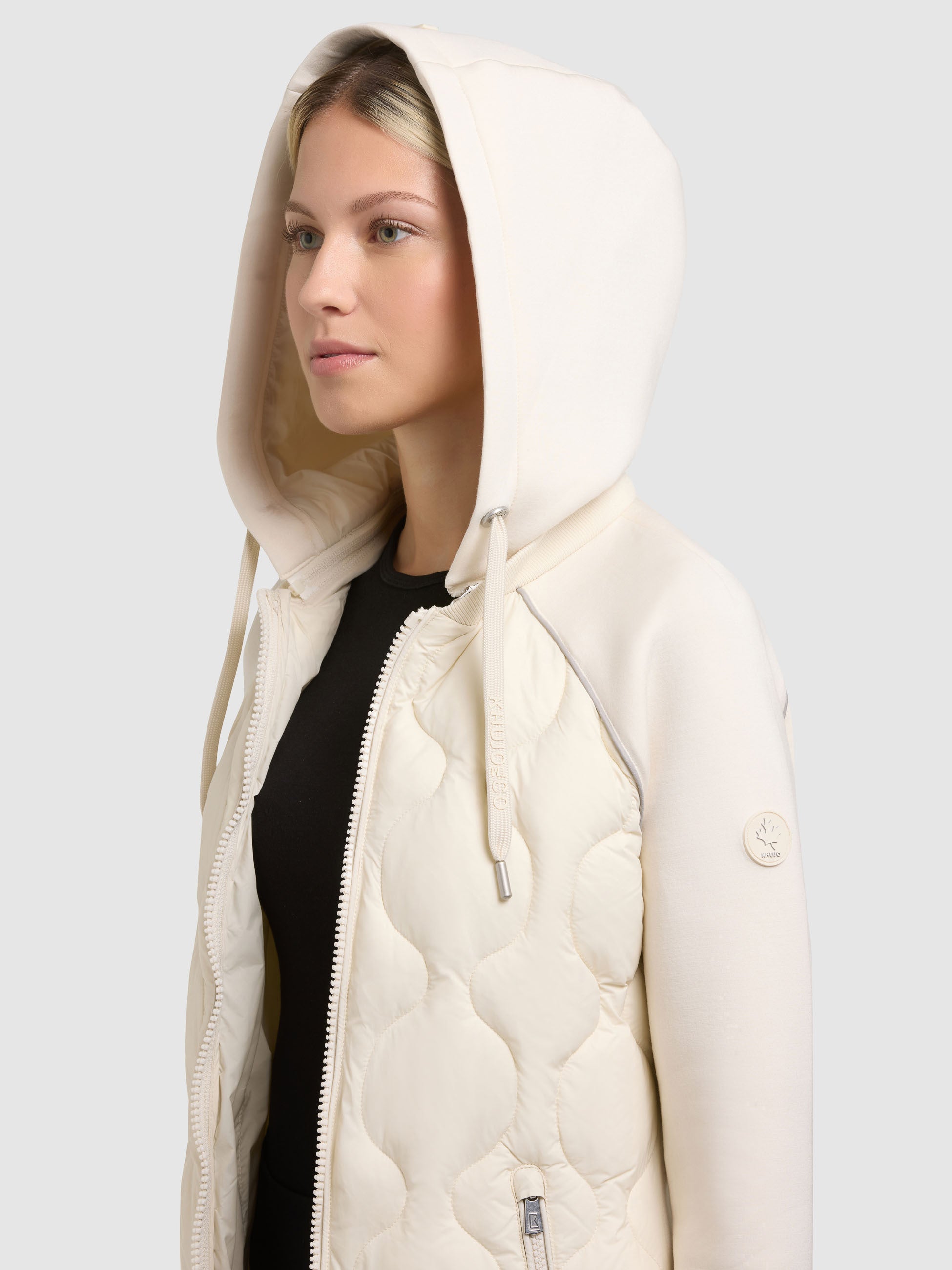 khujo-mantel-nora-off-white-damen-steppmantel-mit-materialmix-und-raglan-rmeln image 7