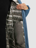 khujo-mantel-ingram5-cosmic-blue-damen-steppmantel-tailliert-wadenlang image 8