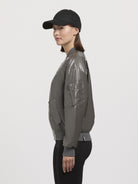 khujo-jacke-aneo-dark-gray-bomberjacke-damen-loose-fit image 5