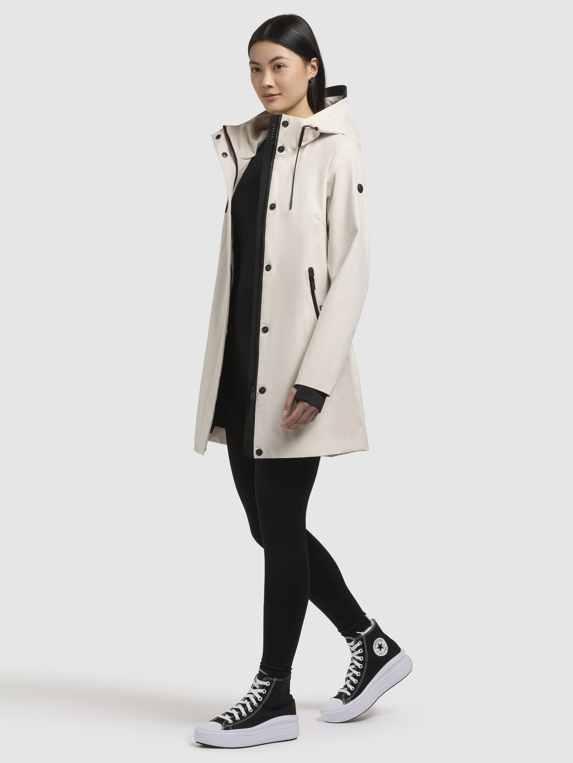 khujo-izaf3-damen-regenjacke-naturwei-wasserabweisende-sommerjacke image 1