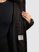 khujo-jacke-olsa2-moody-plum-gl-nzende-steppjacke-h-ftlang image 8