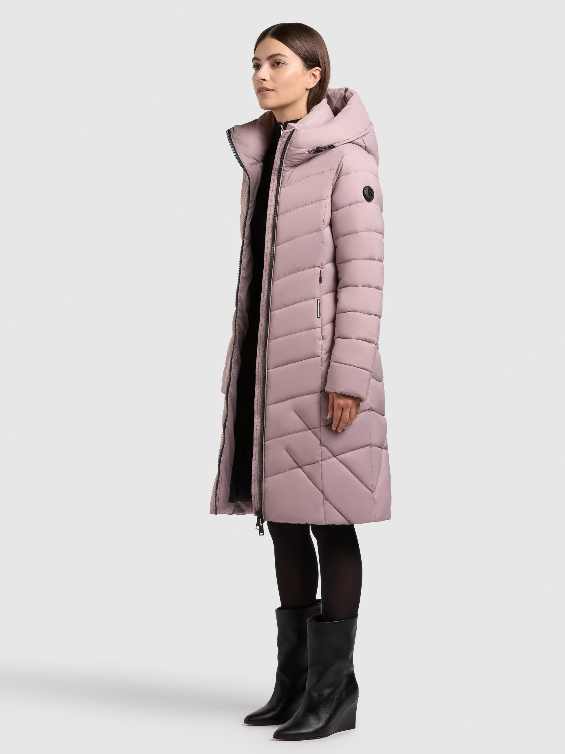 khujo-mantel-odana4-pale-mauve-knielanger-steppmantel-damen image 1