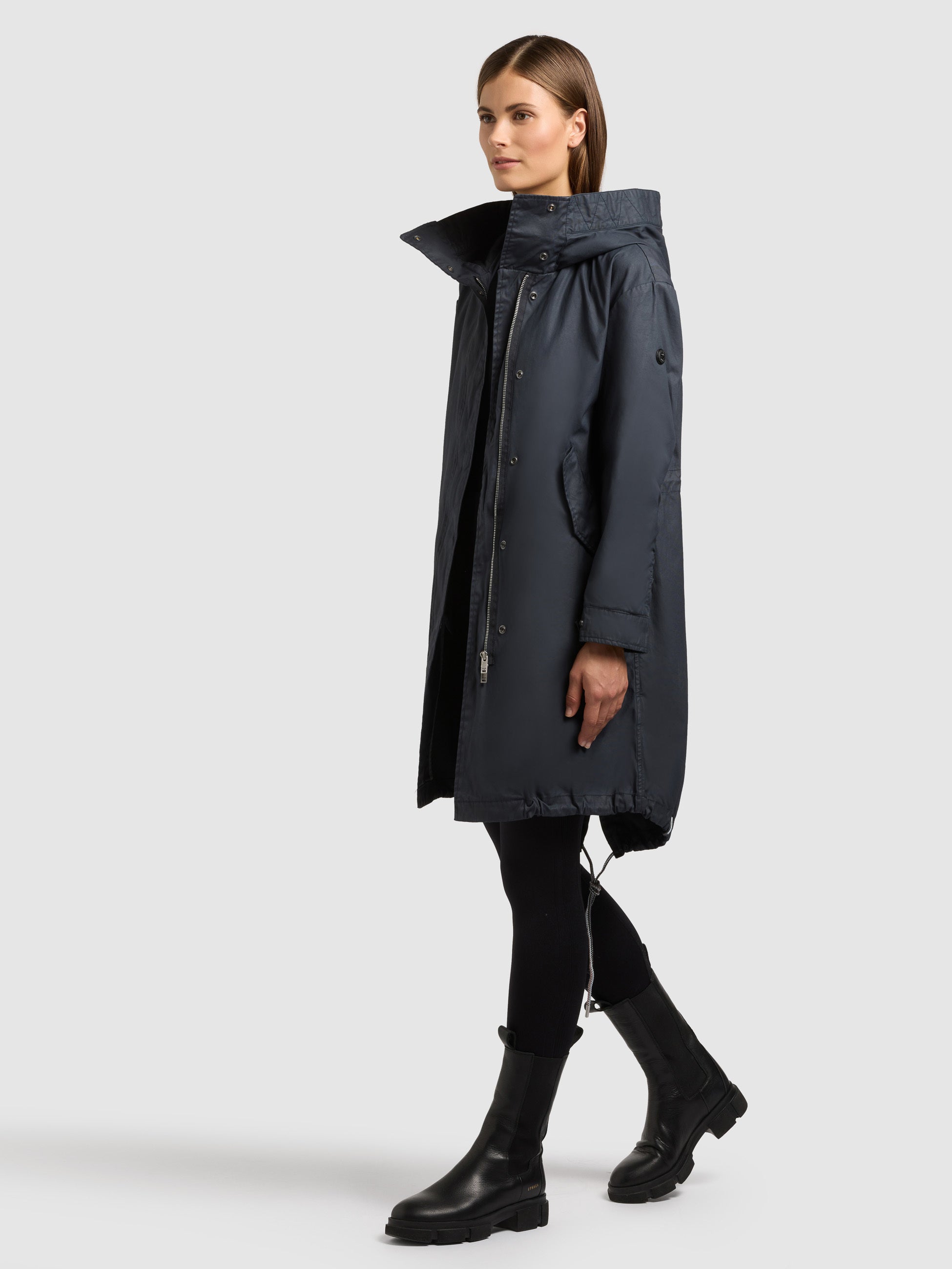 khujo-mantel-nele-parka-aus-gewachster-baumwolle-oxford-blue image 2