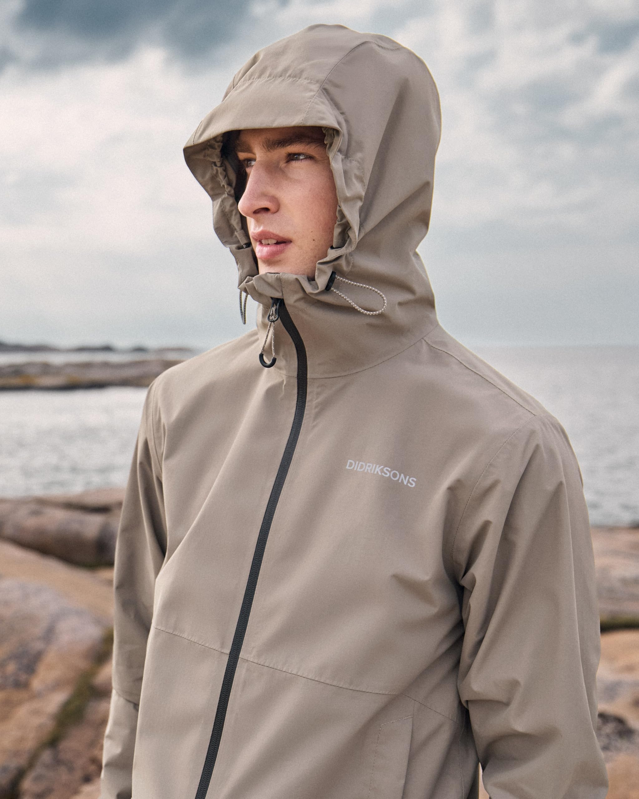 didriksons-herren-regenjacke-ecolactam-wasserdicht image 8