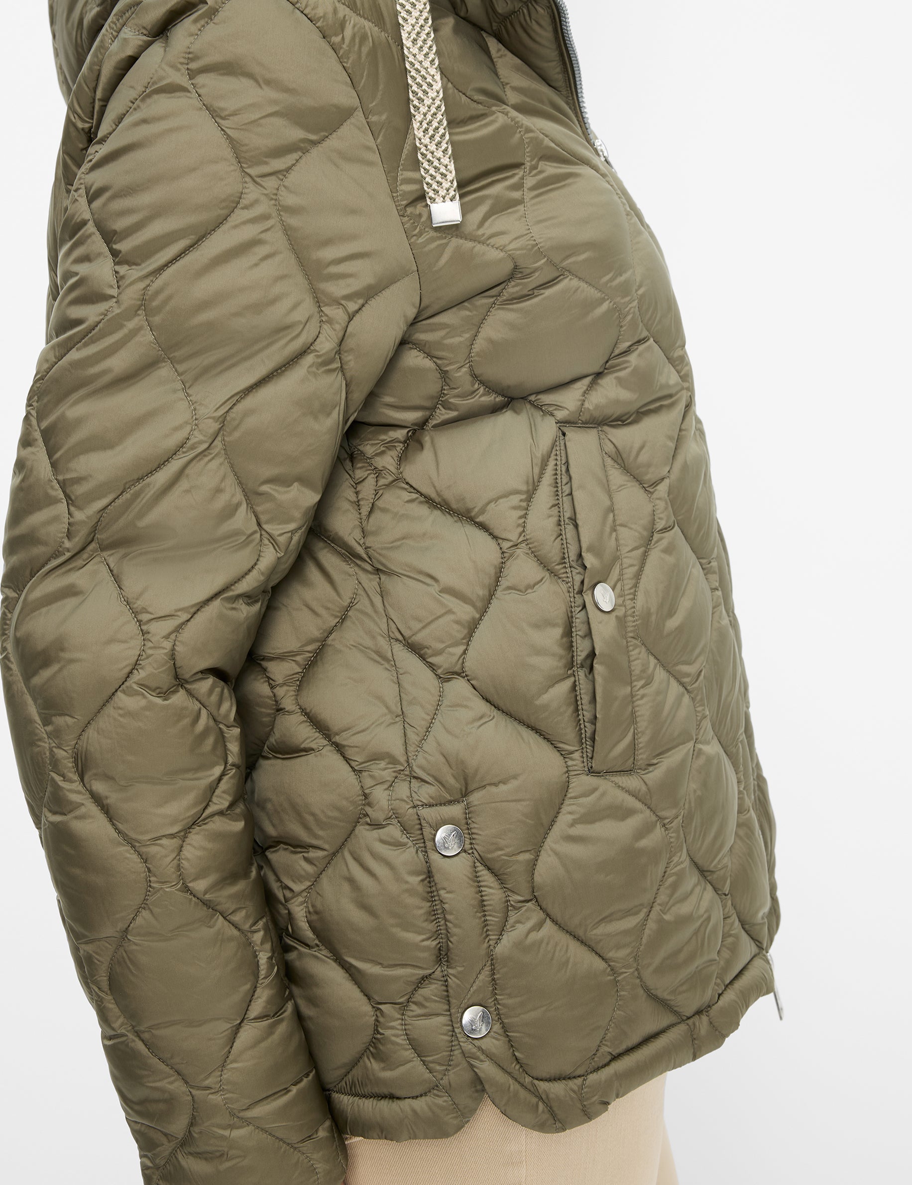 fuchs-schmitt-steppjacke-bari-damen-steppjacke-mit-kapuze-im-wellenstepp image 4