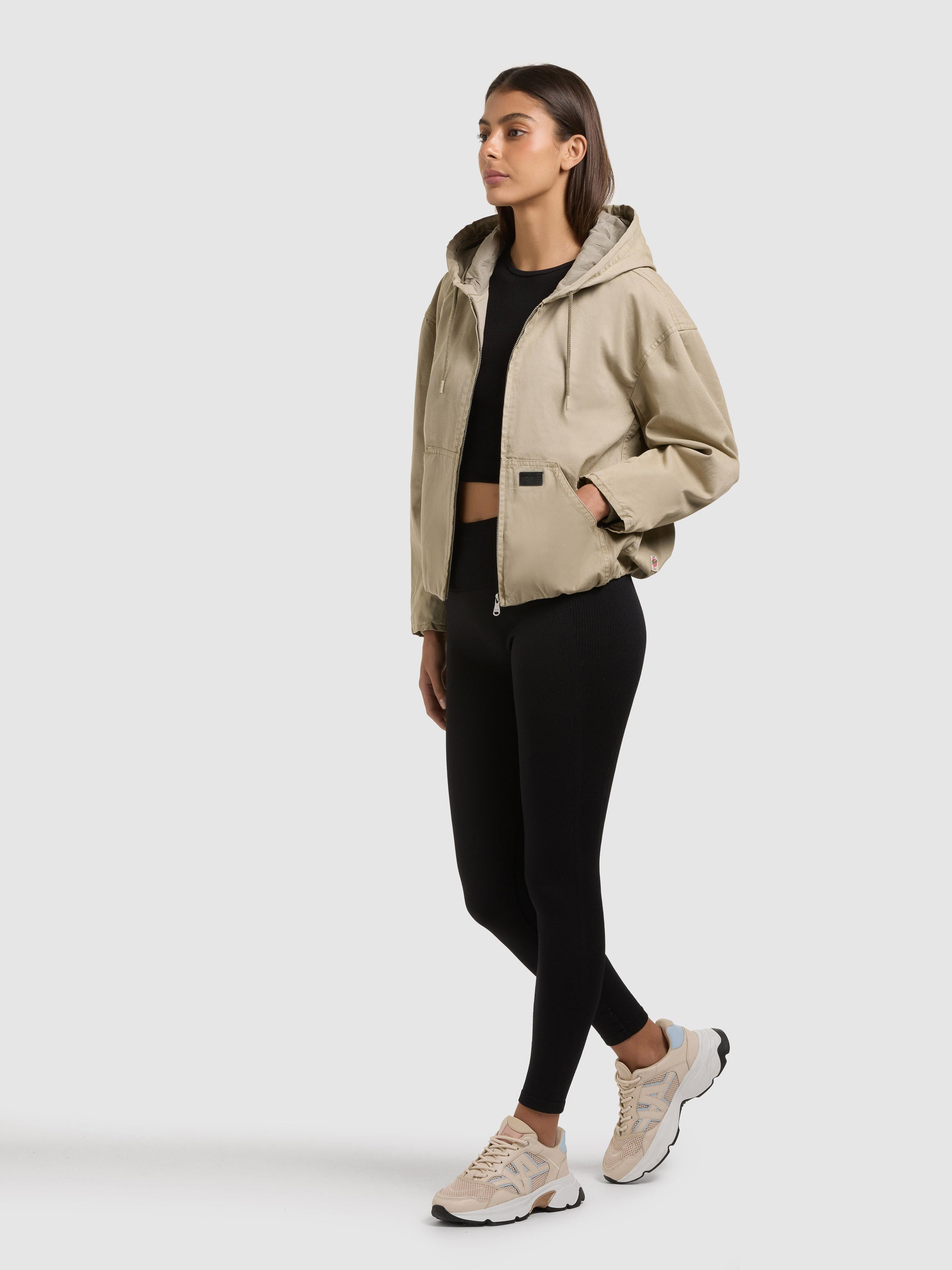 khujo-judy-damen-blousonjacke-mint-green-hoodie-style image 2
