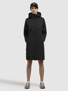 khujo-mantel-manao-damen-sommerparka-regular-fit-in-schwarz image 2
