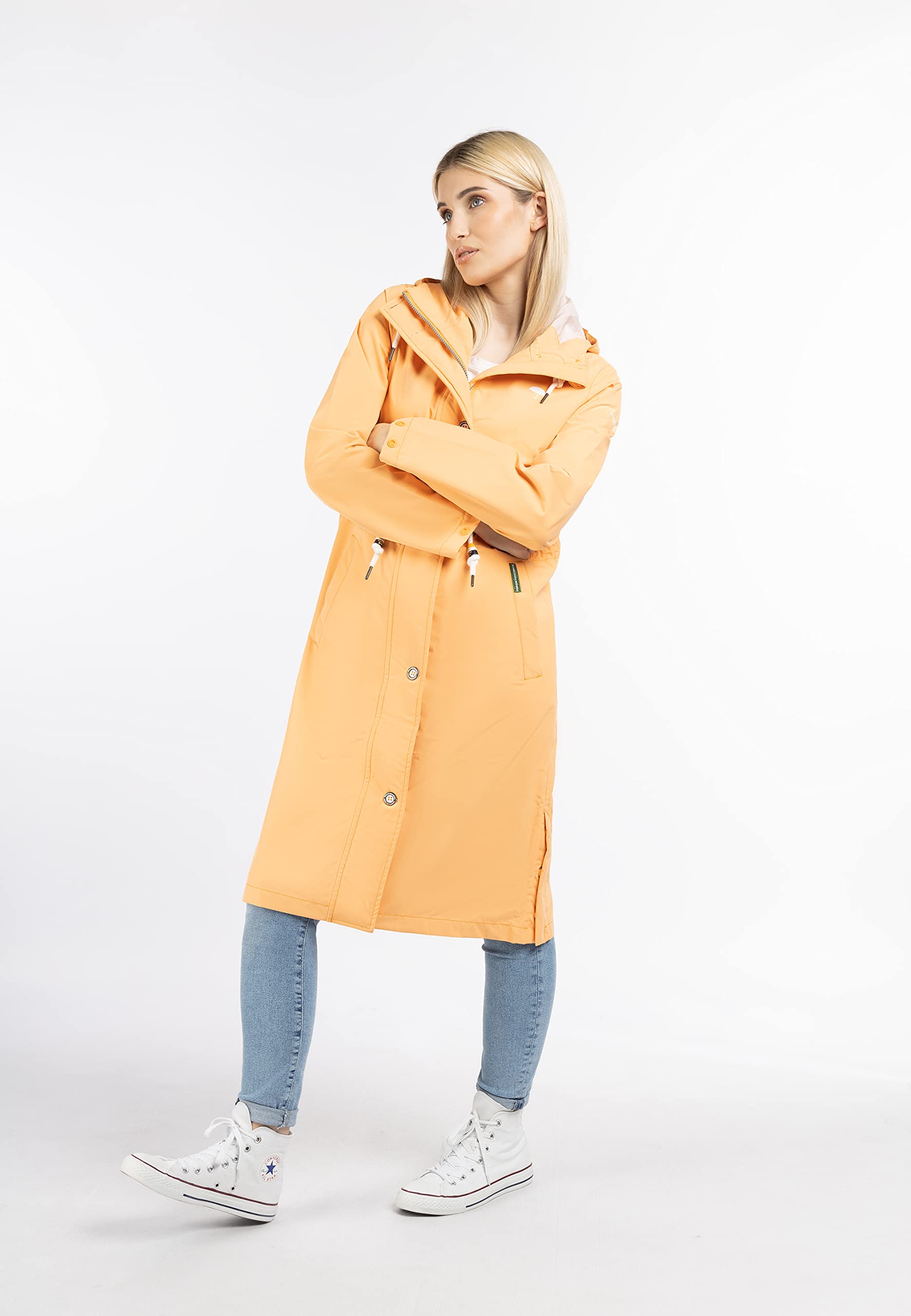 schmuddelwedda-damen-regenmantel-aus-recyceltem-material-nachhaltiger-regenmante image 3
