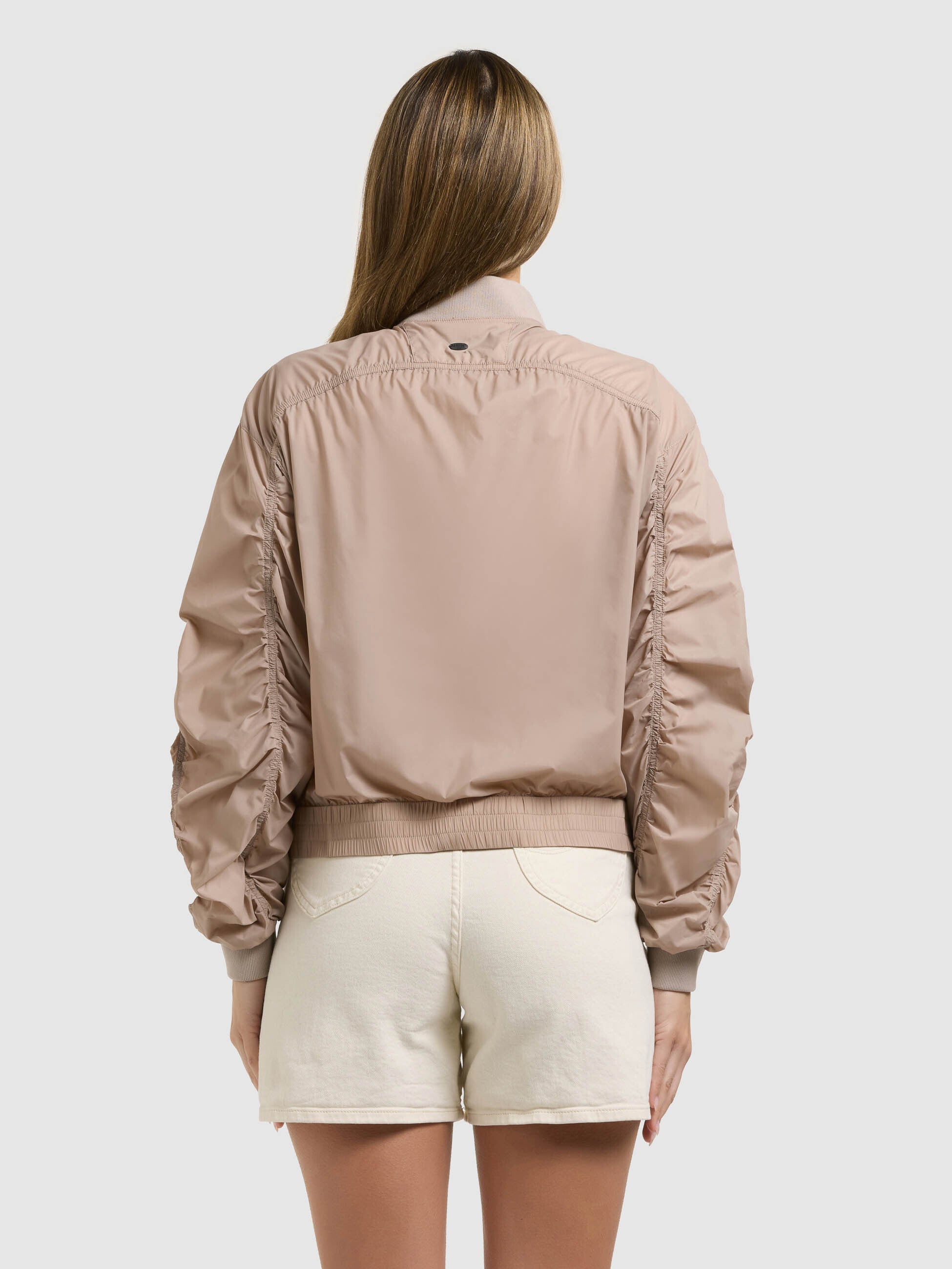 khujo-jacke-tuvay-latte-beige-bomberjacke-fliegerseide image 3