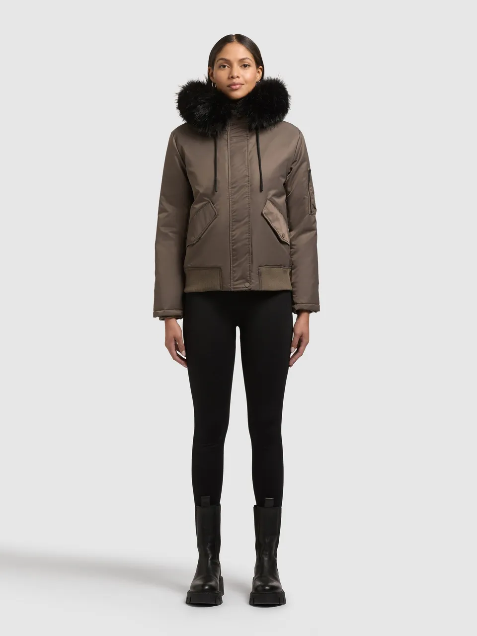 khujo-tyla-bomberjacke-f-r-damen-in-potter-brown-mit-kunstfell image 1