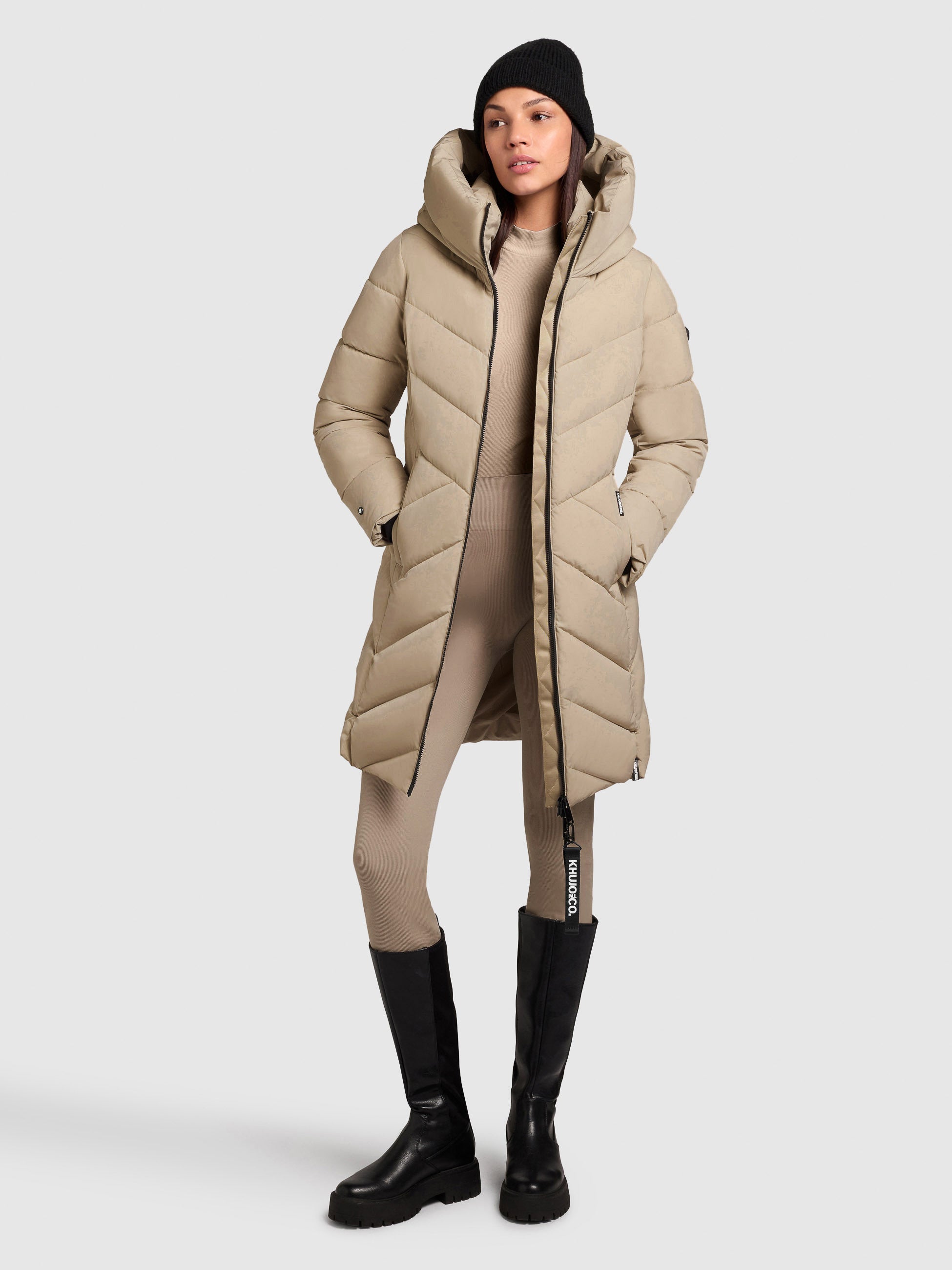 khujo-mantel-darka2-beige-damen-steppmantel-regular-fit-mit-kapuze image 6