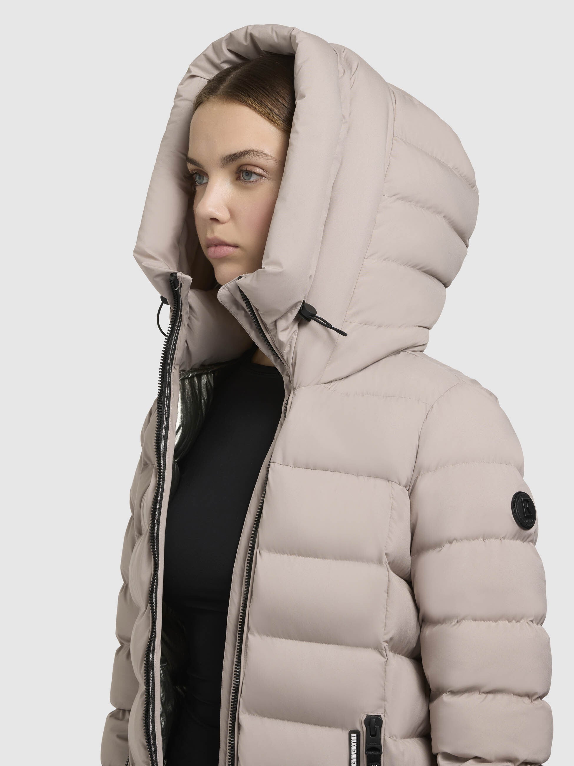 khujo-jacke-nekar-hellbeige-gesteppte-damen-steppjacke-mit-kapuze image 7