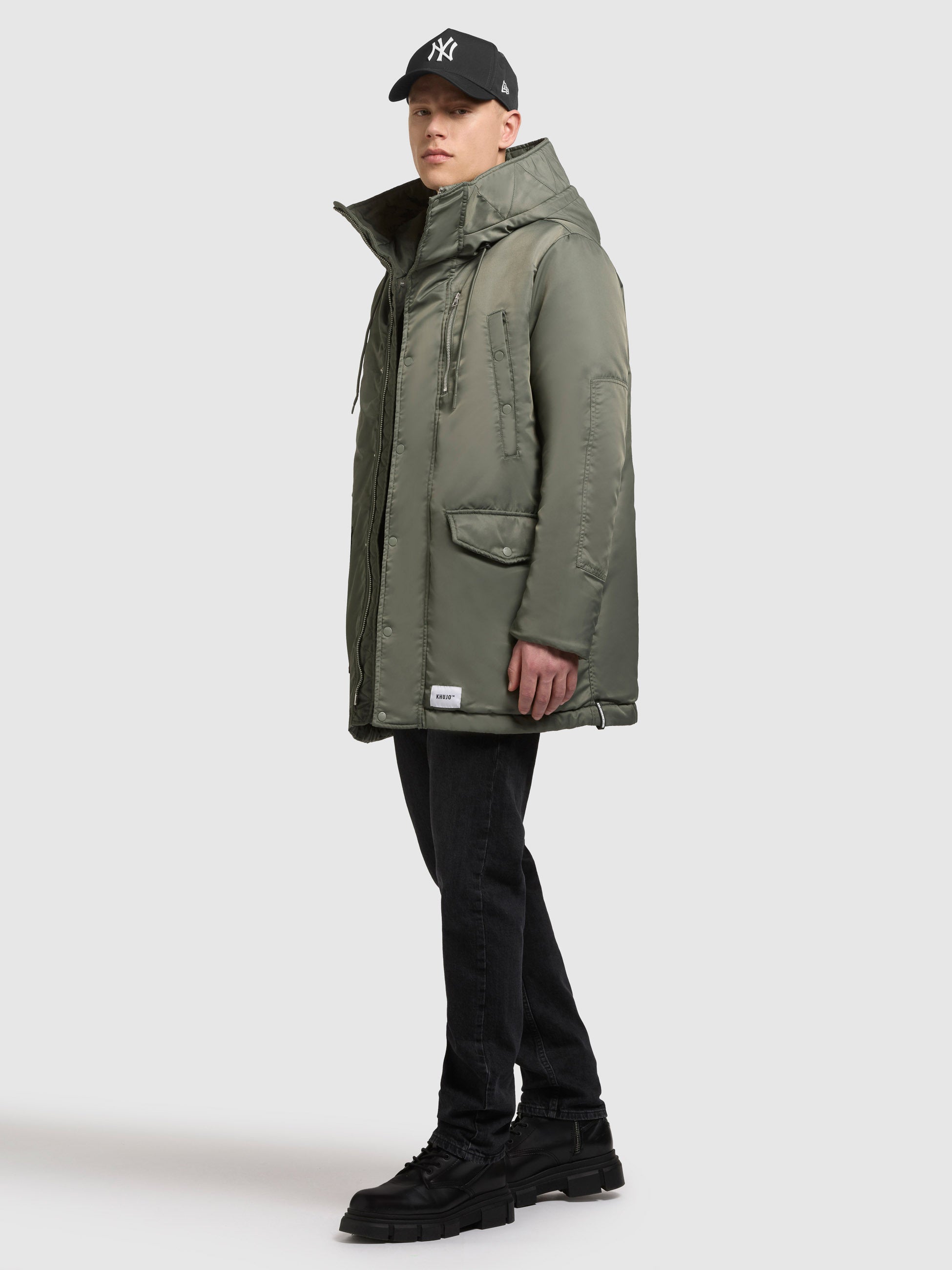 khujo-mantel-pakpao-damen-parka-sage-green-loose-fit image 1