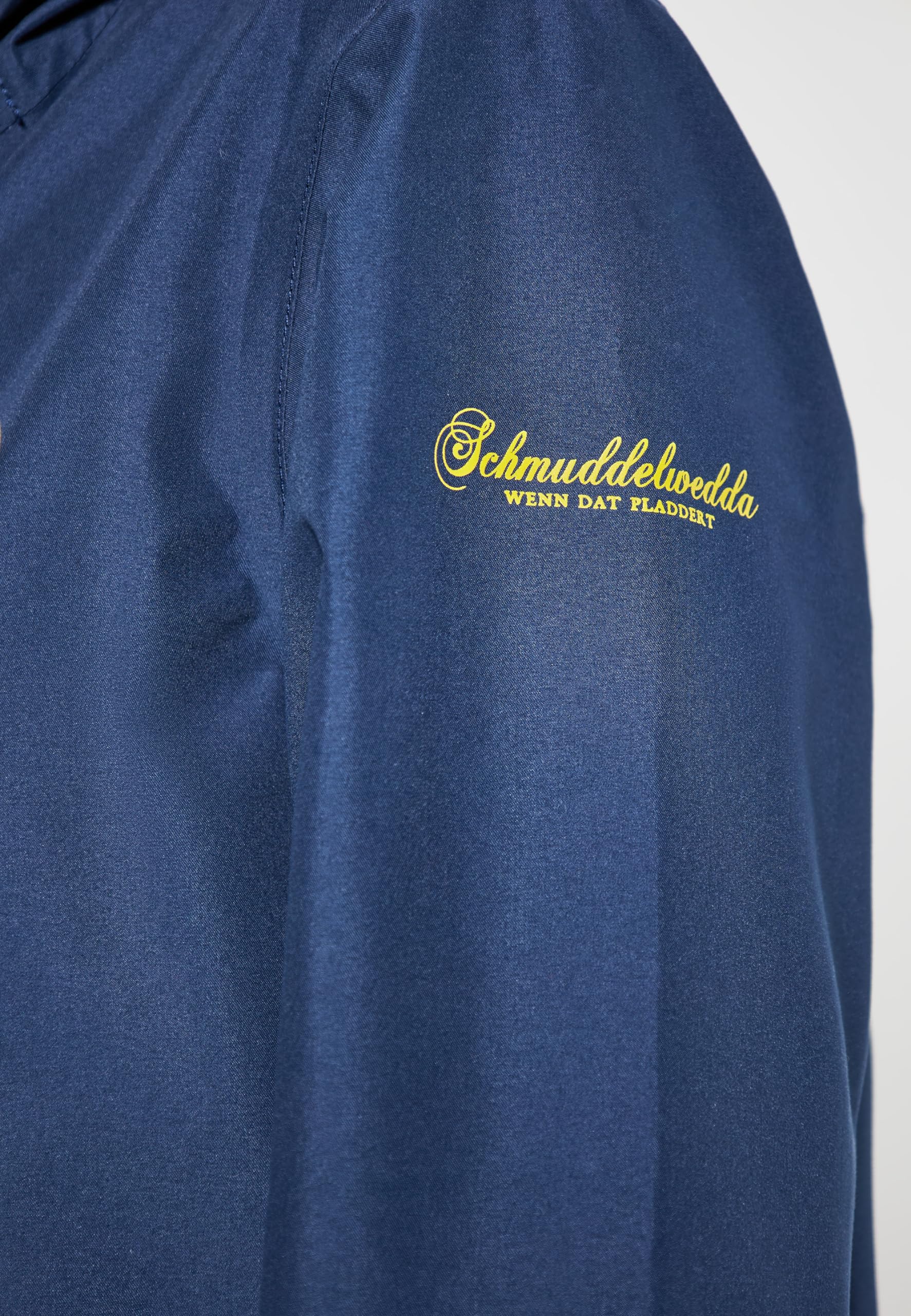 schmuddelwedda-damen-regenmantel-aus-recyceltem-polyester image 2