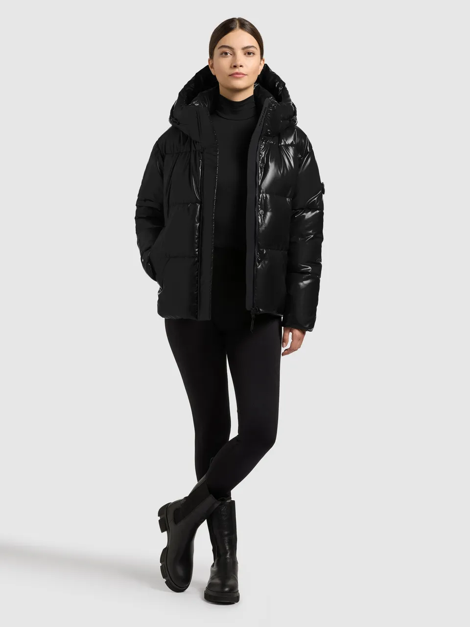 khujo-jacke-devina2-shiny-black-damen-winterjacke image 1