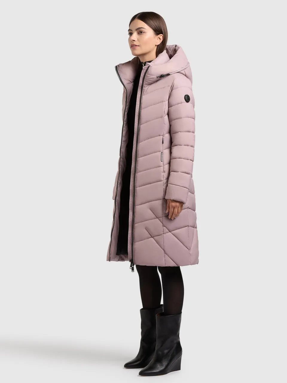 khujo-mantel-odana4-pale-mauve-knielanger-steppmantel-damen image 1