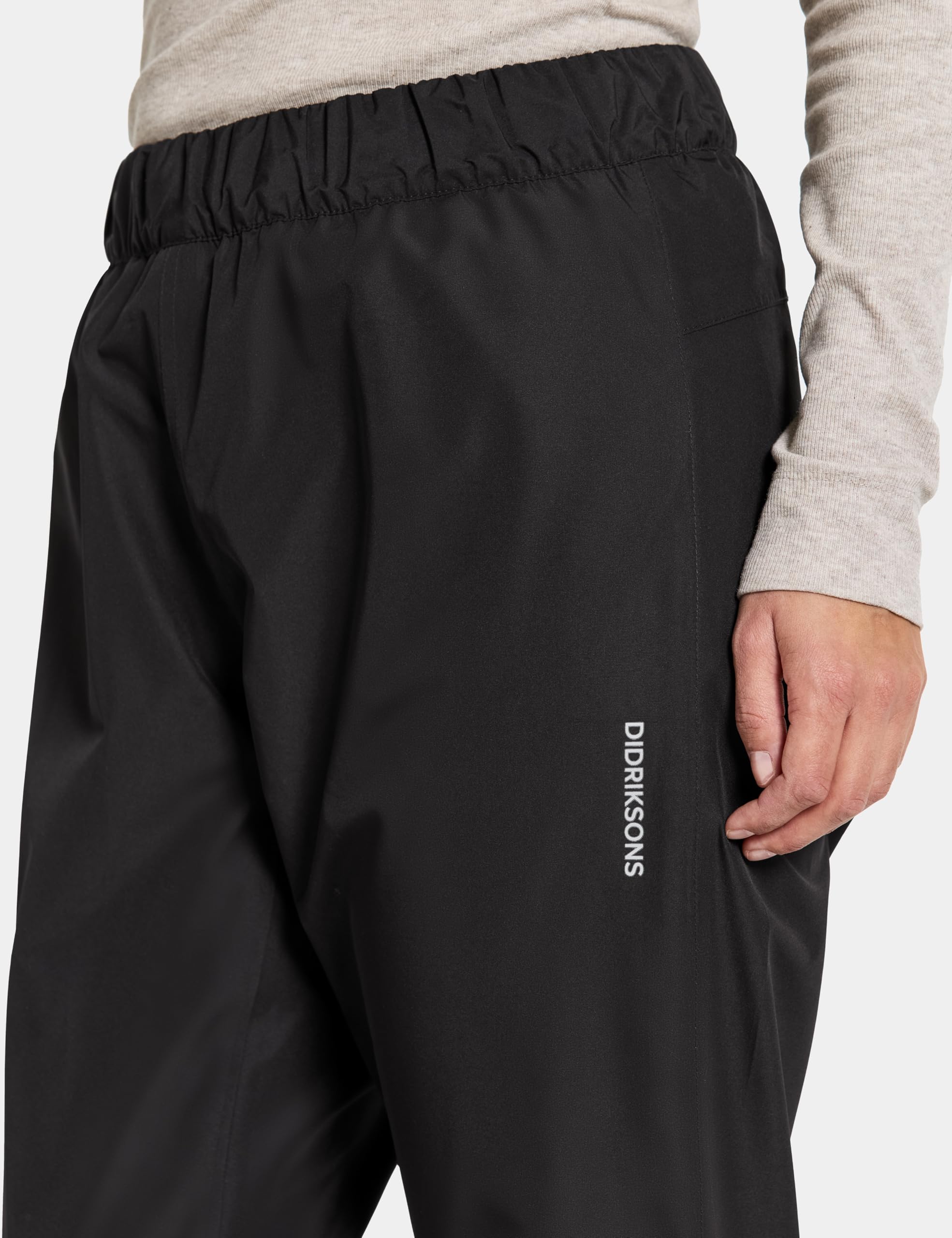 didriksons-nordic-pants-damen-regenhose-schwarz-wasserdicht image 5