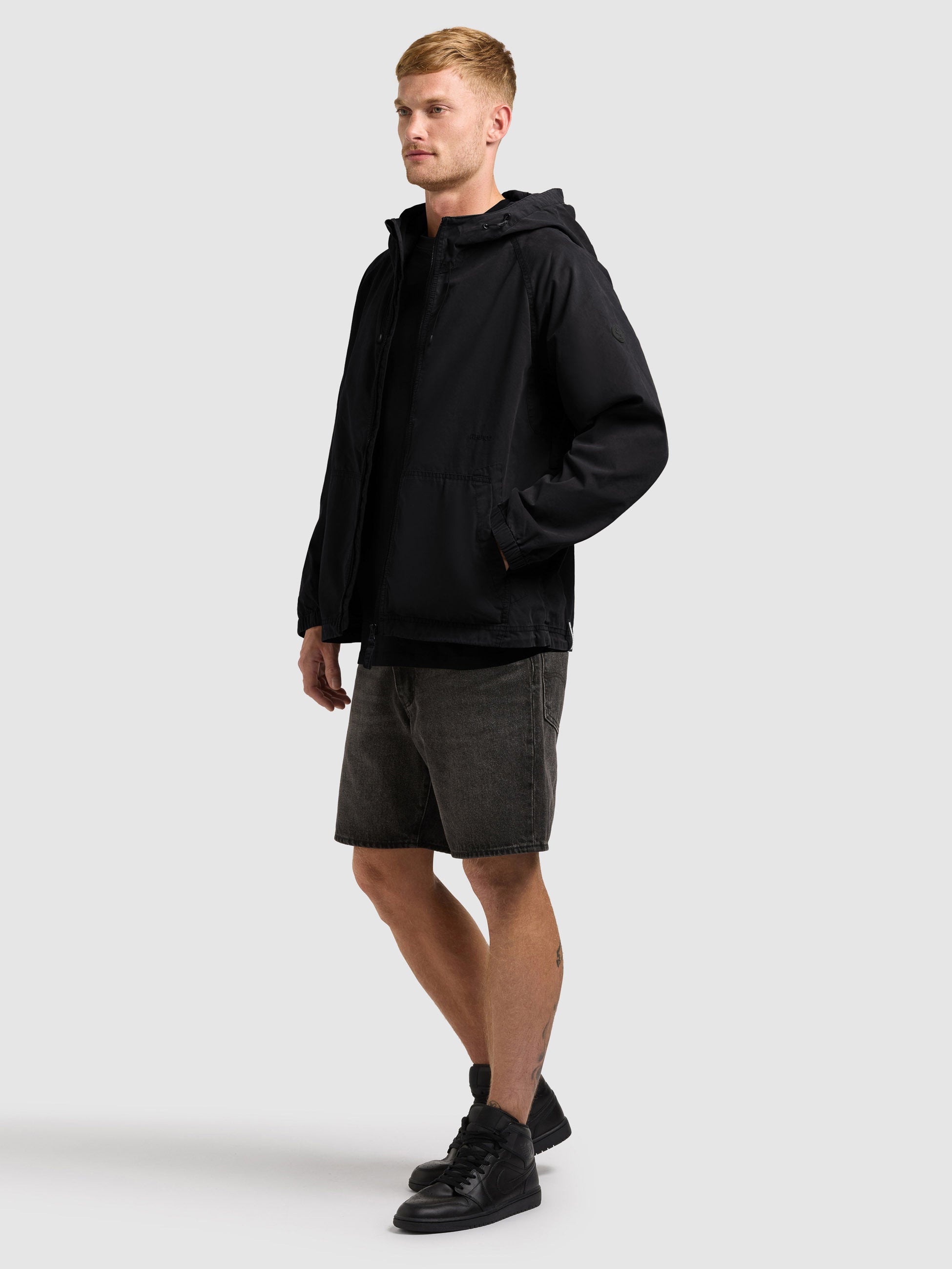 khujo-jacke-weru-black-black-blousonjacke-mit-kapuze image 2