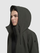 khujo-jacket-yoni-dark-green-wasserabweisende-damen-regenjacke-sommerjacke image 8